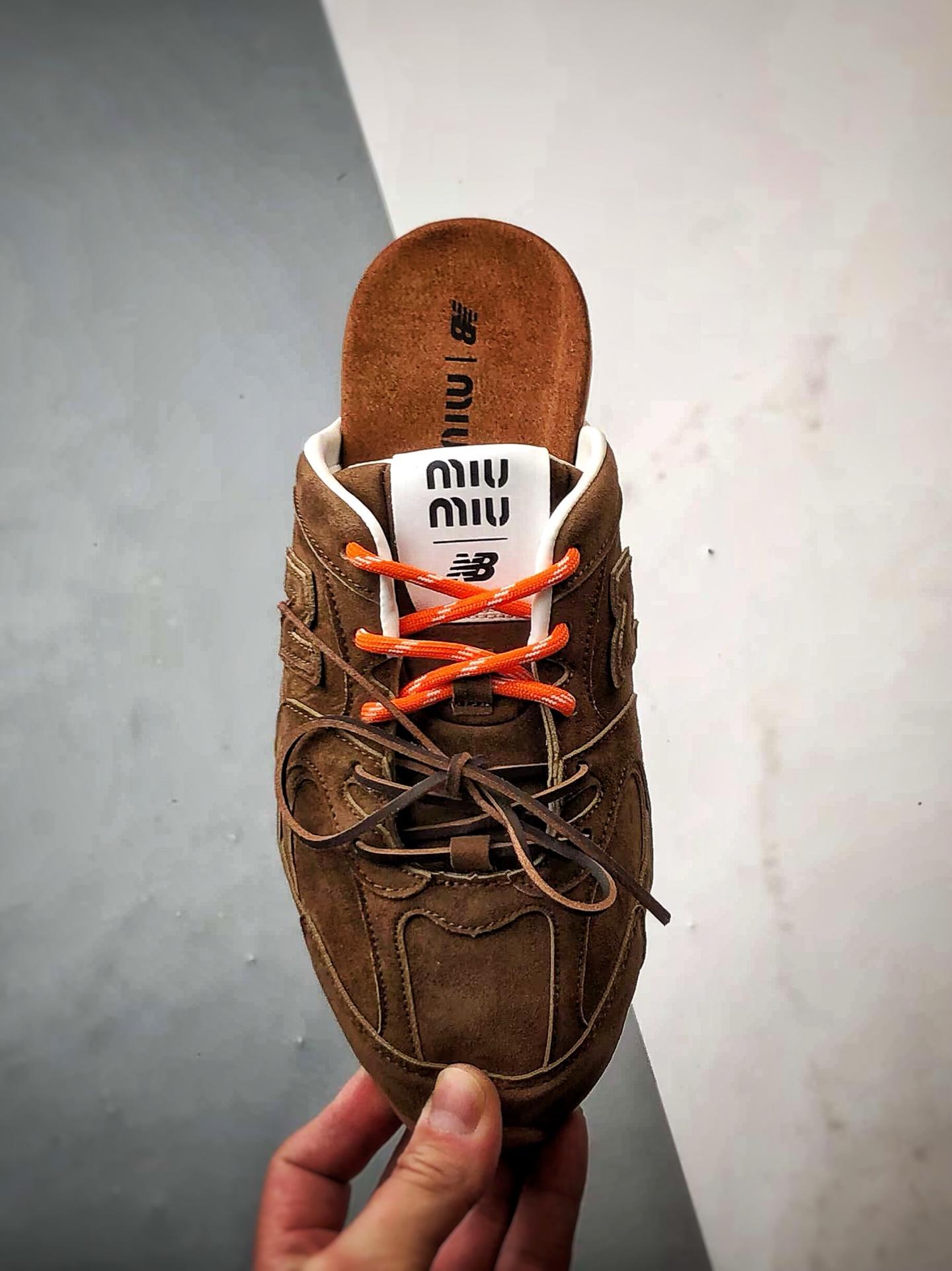 240 New Balancex MiuMiu/缪缪 深棕 春夏新款 圆头平底包头半拖拖鞋