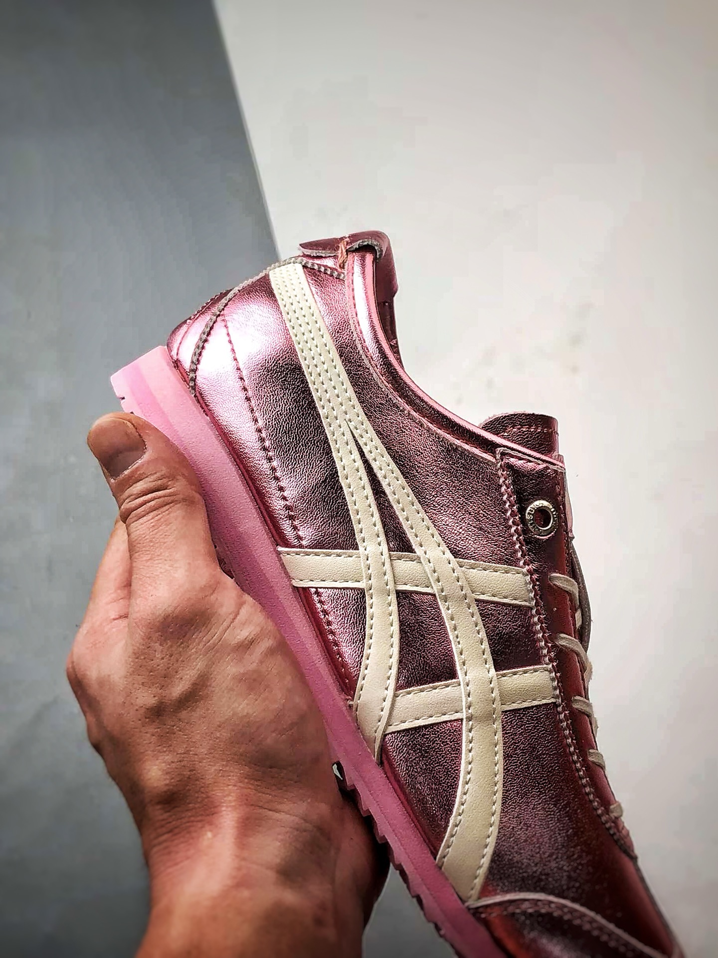 180 Asics 鬼冢虎 Mexico 66 SD 粉色镜面   1183C468-700
