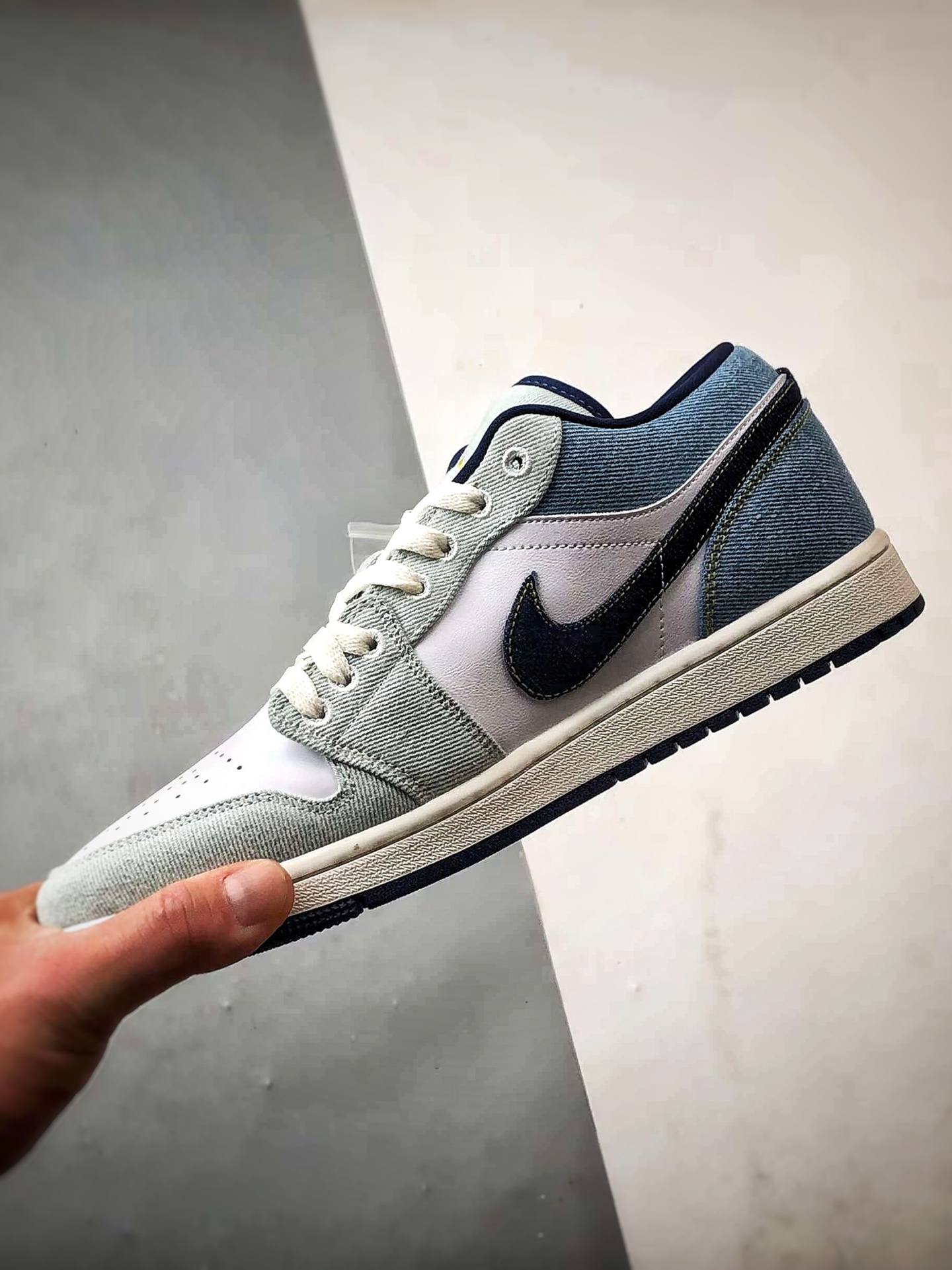 200 Air Jordan 1 Low 白蓝牛仔  IH0648-141