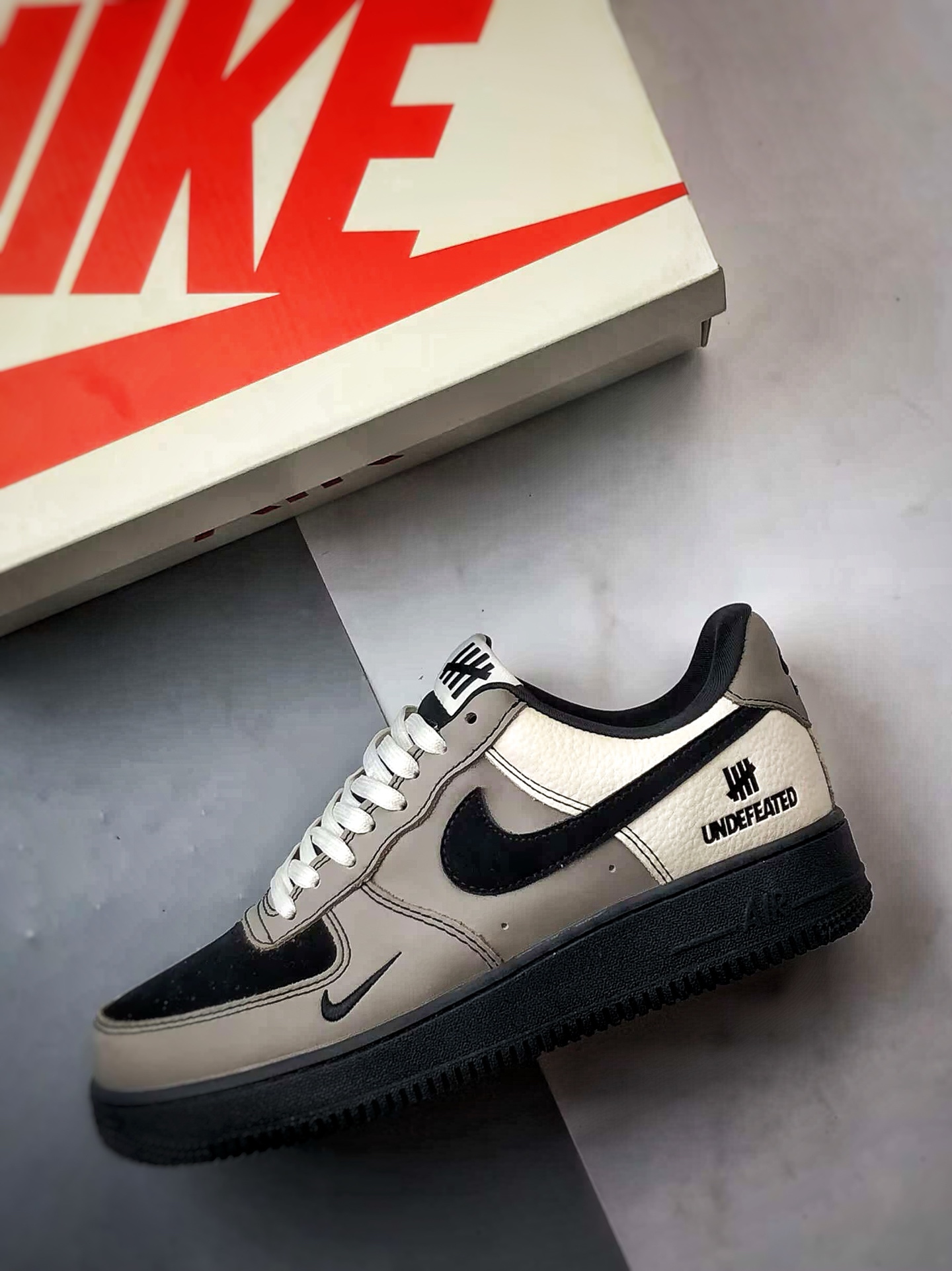 280 Und x Air Force 1 Low 白灰黑 KK1988-064