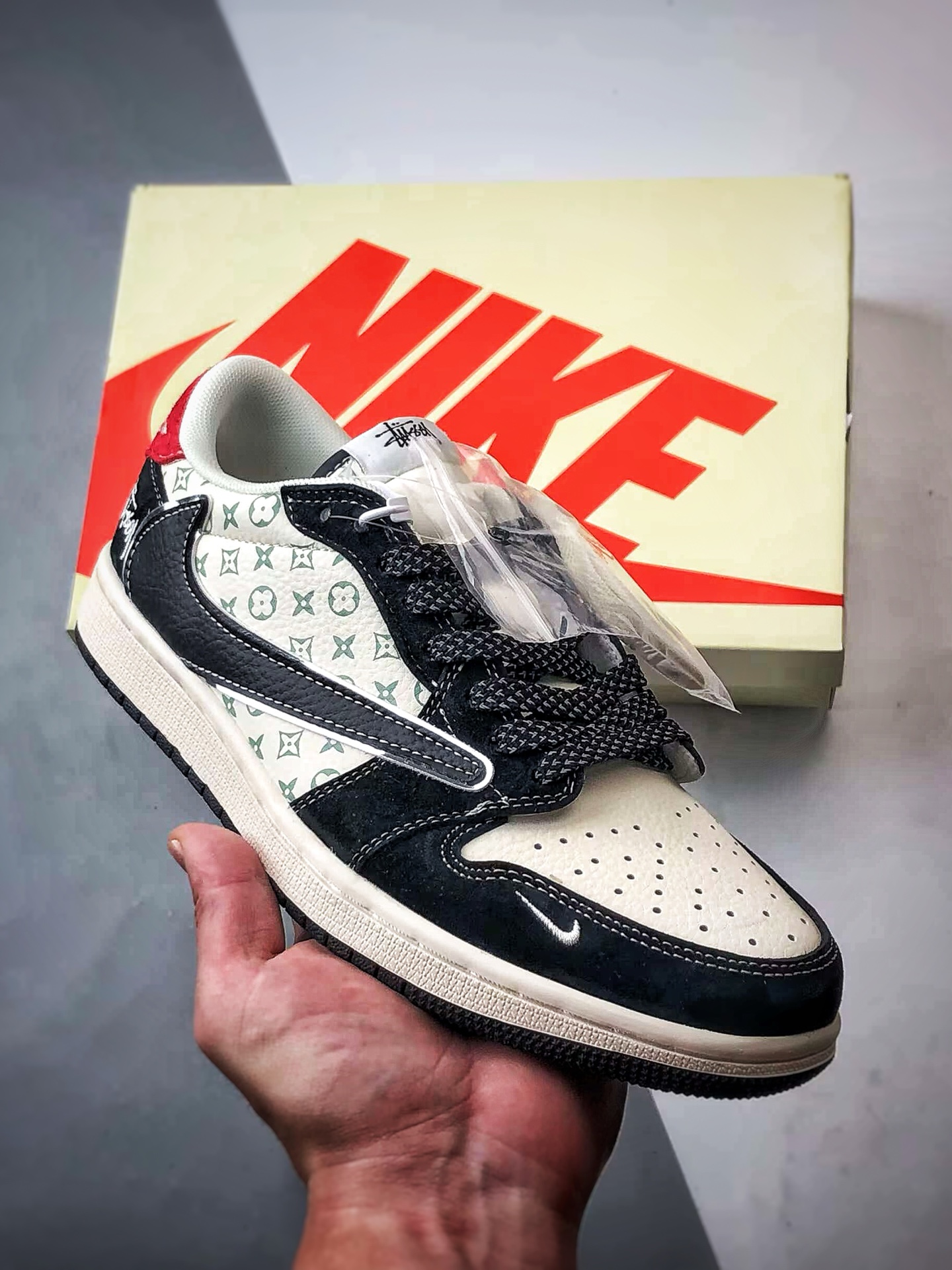 290 Air Jordan 1 Low OG ”高端定制” 斯图西白黑红尾倒钩  XZ6188-770