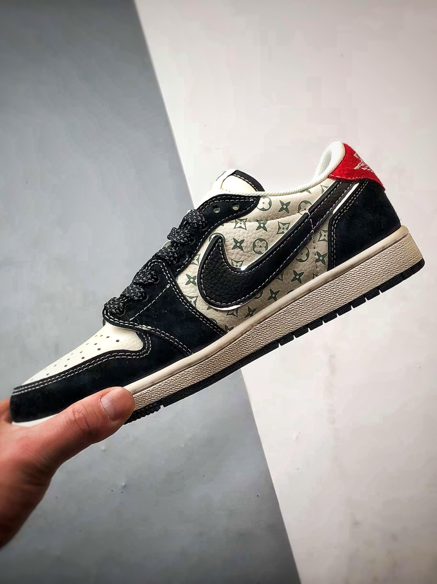 290 Air Jordan 1 Low OG ”高端定制” 斯图西白黑红尾倒钩  XZ6188-770