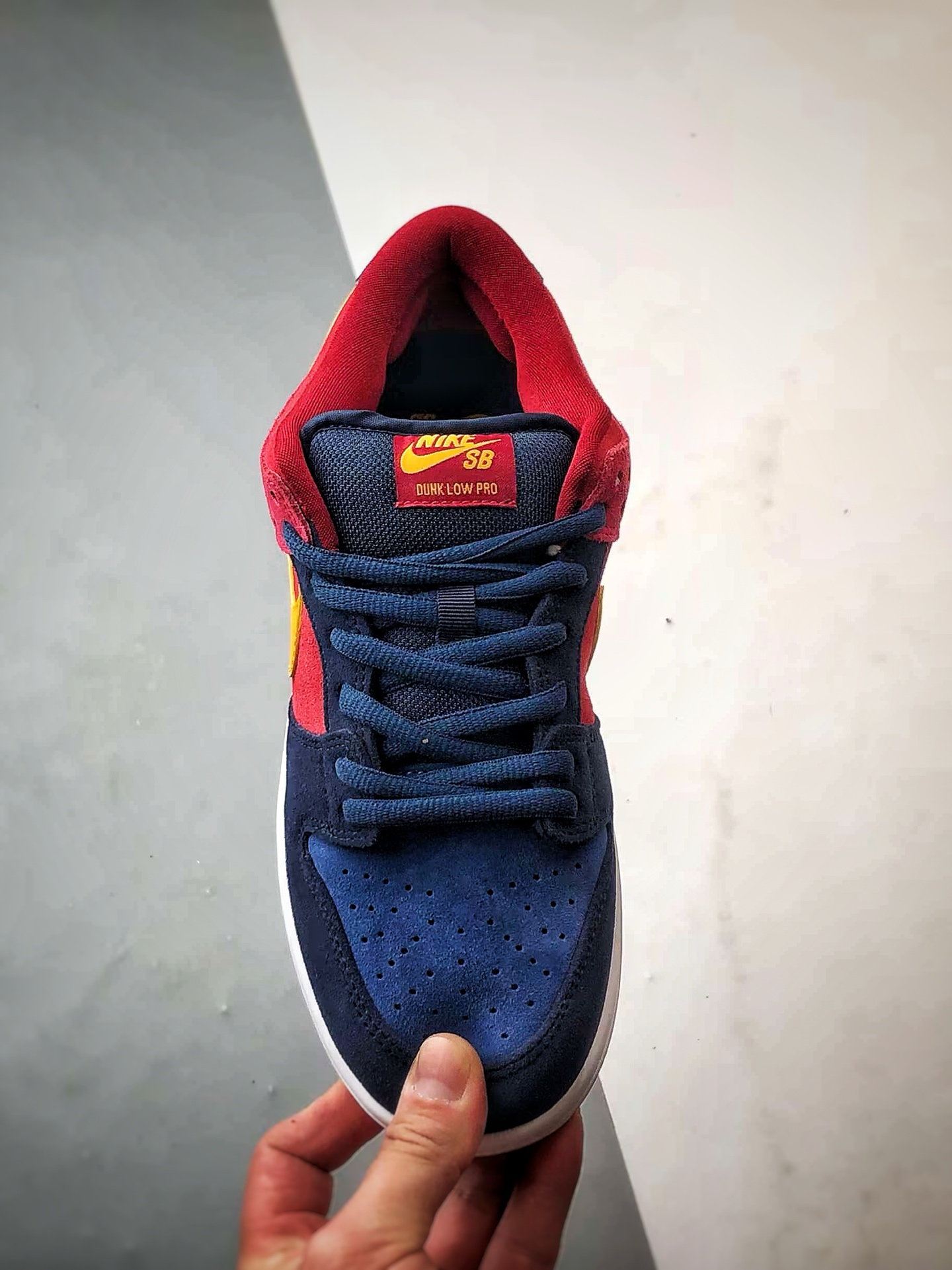 260 NK Dunk SB Pro ”Barcelona” 巴塞罗那 红蓝黄 低帮休闲运动滑板鞋  DJ0606-400