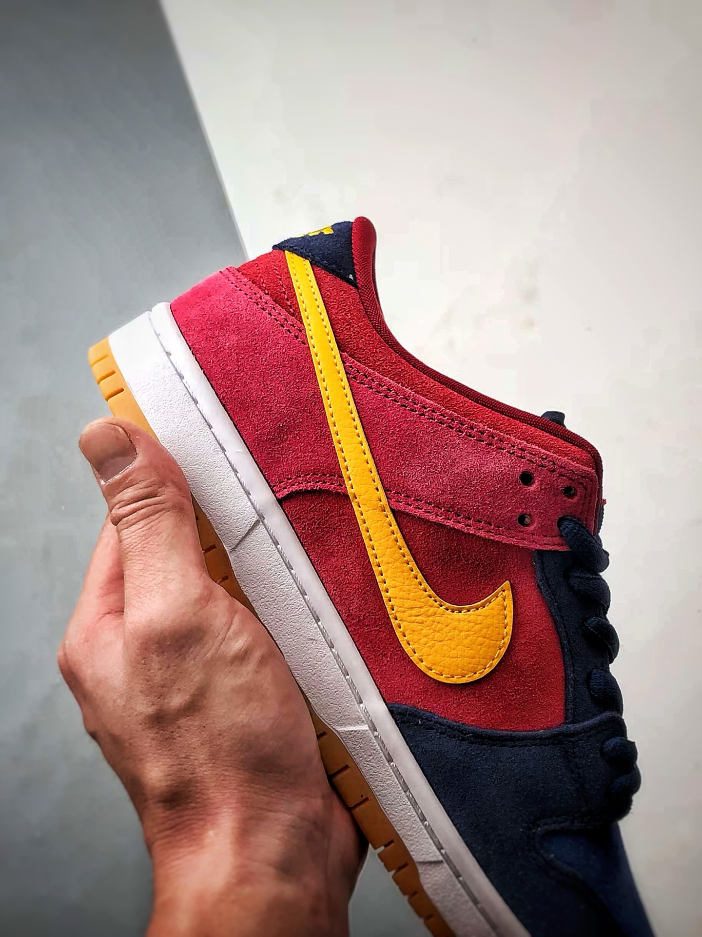 260 NK Dunk SB Pro ”Barcelona” 巴塞罗那 红蓝黄 低帮休闲运动滑板鞋  DJ0606-400