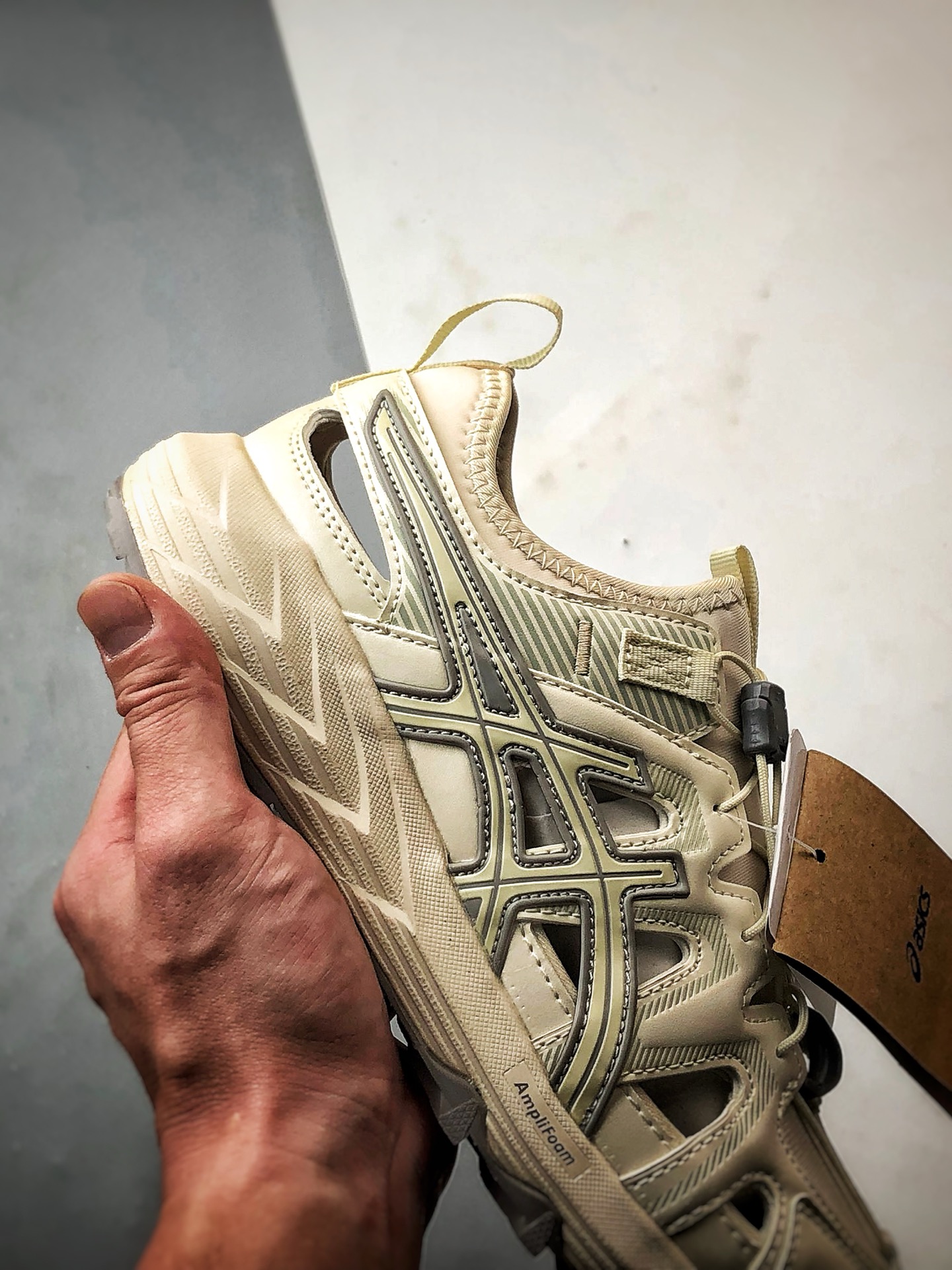 200 Asics Gel-Sonoma 米白 户外运动徒步溯溪凉鞋