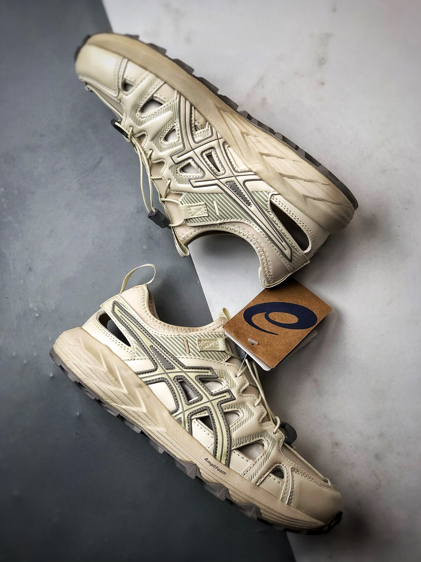 200 Asics Gel-Sonoma 米白 户外运动徒步溯溪凉鞋
