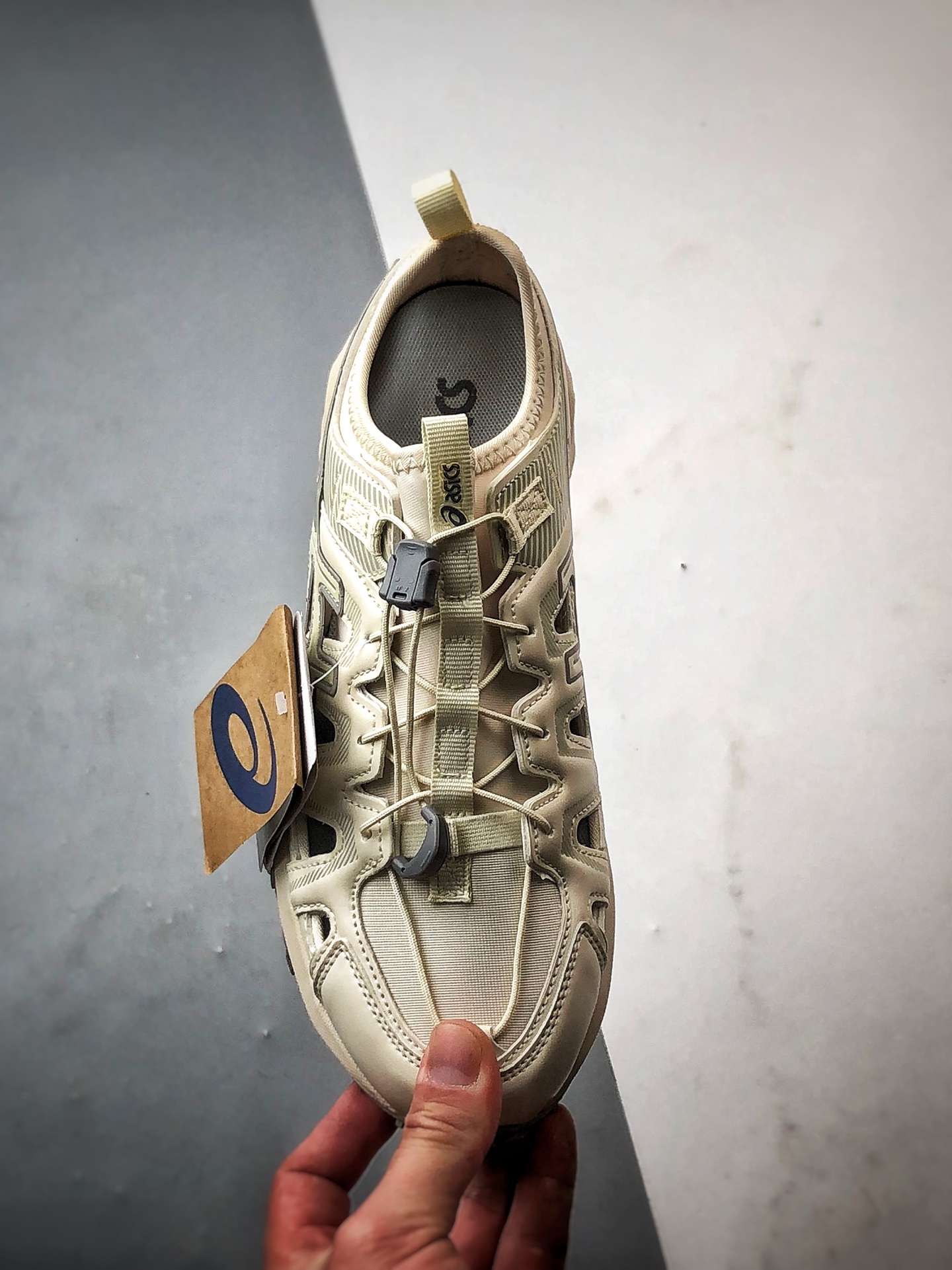 200 Asics Gel-Sonoma 米白 户外运动徒步溯溪凉鞋