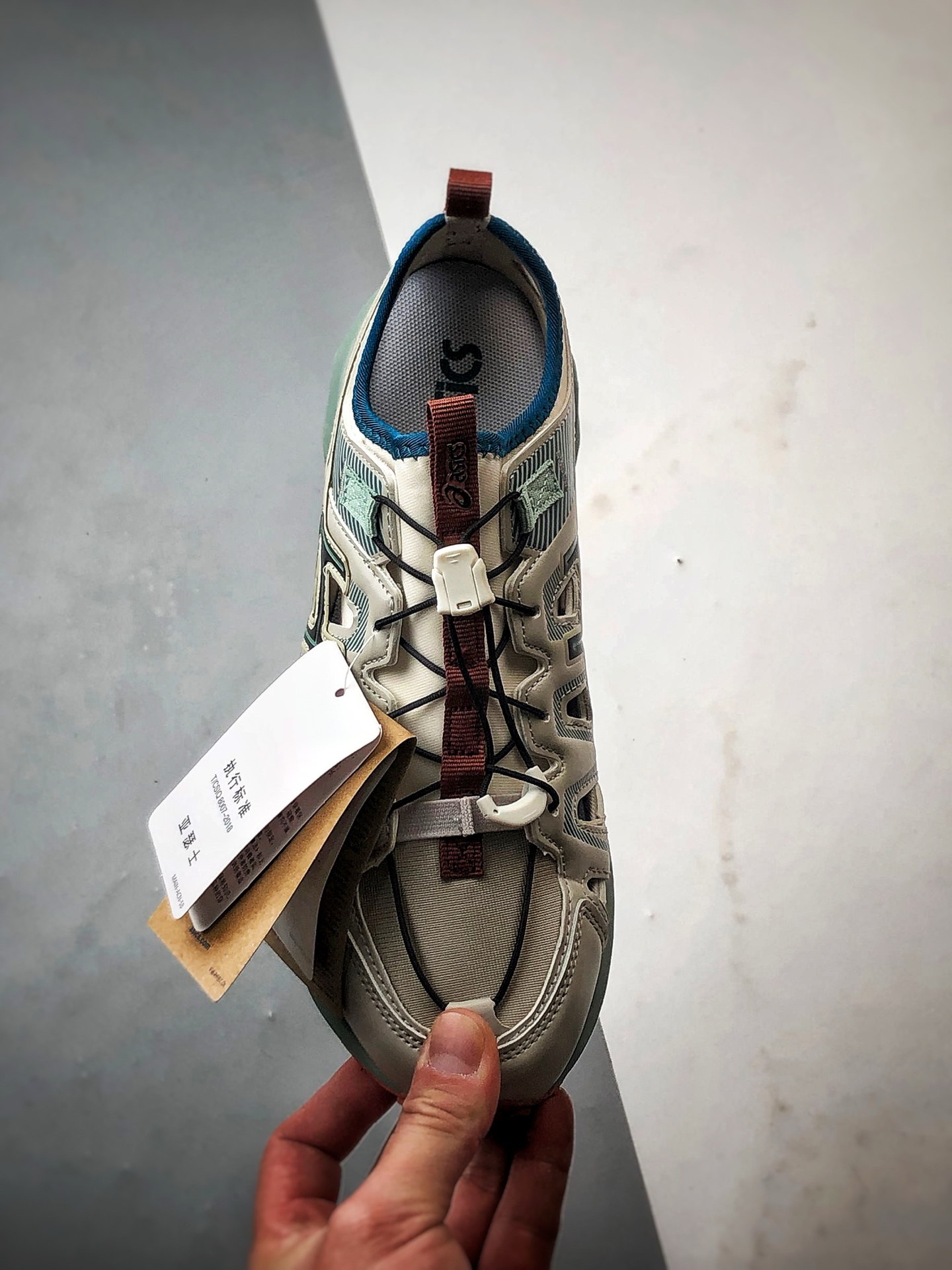 200 Asics Gel-Sonoma 灰绿 户外运动徒步溯溪凉鞋