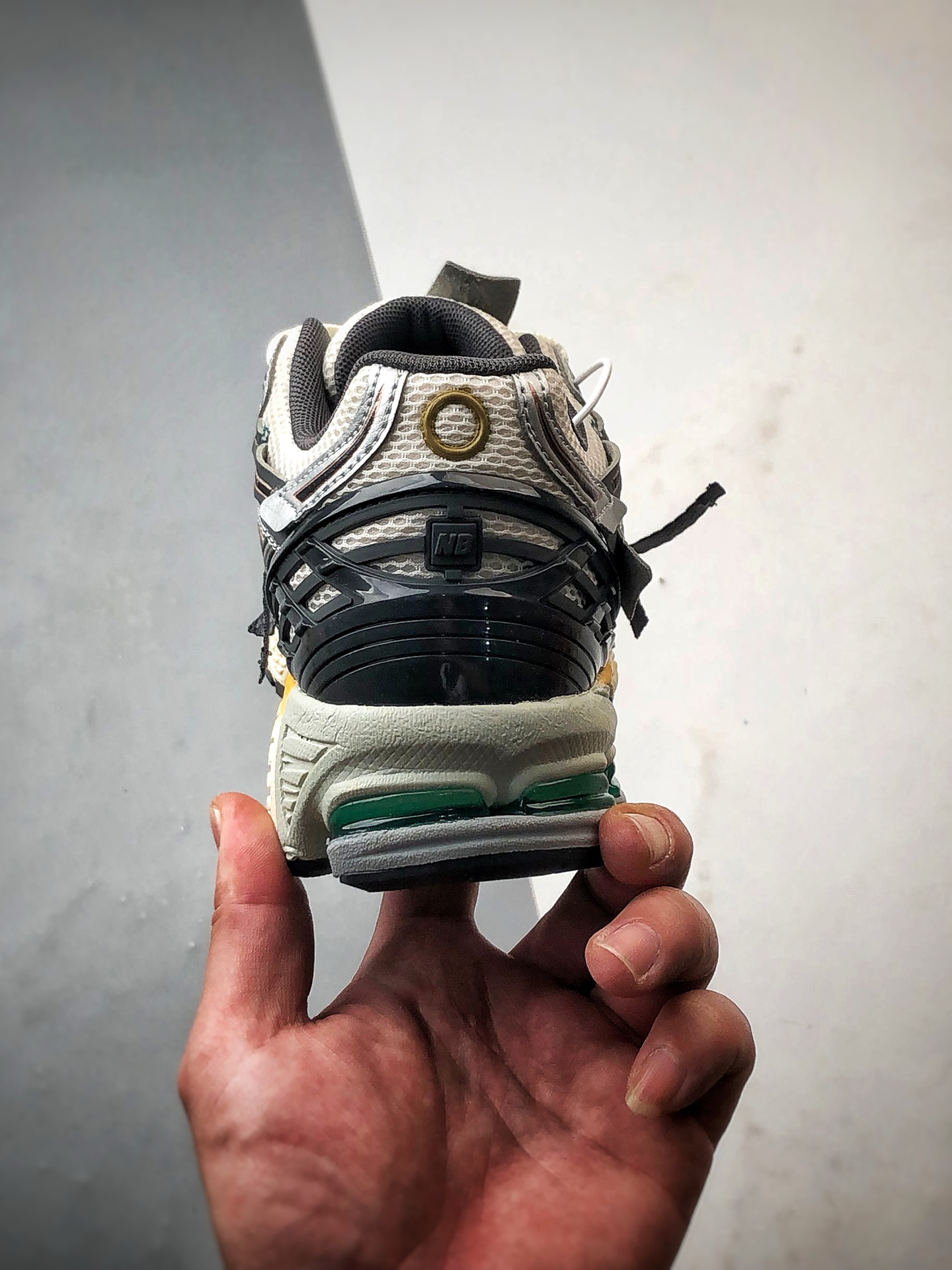 240 New Balance 1906 解构灰银 复古潮流休闲运动慢跑鞋  M1906AD