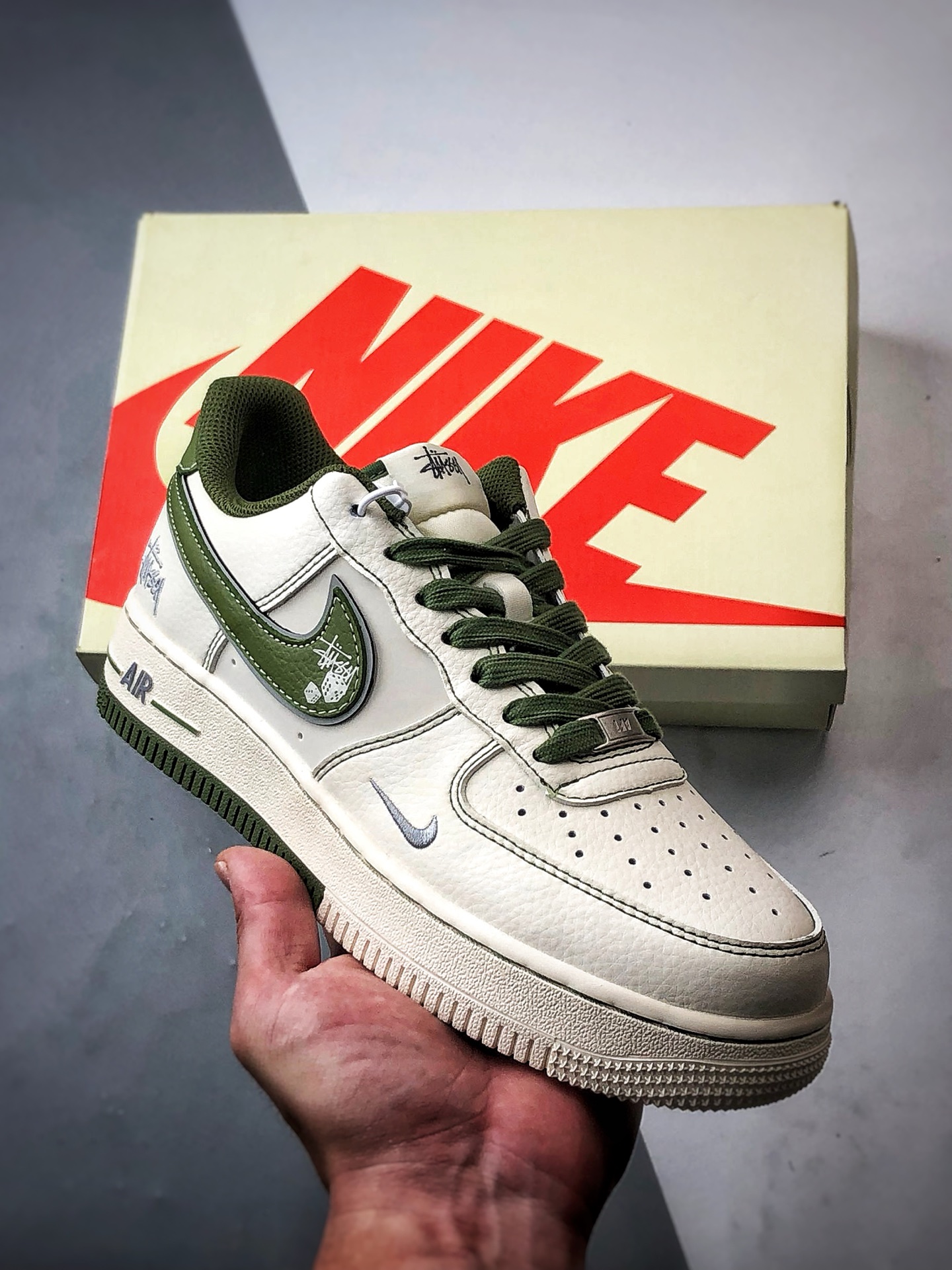 280 Stussy x Air Force 1 Low 骰子米白绿  XS1958-525