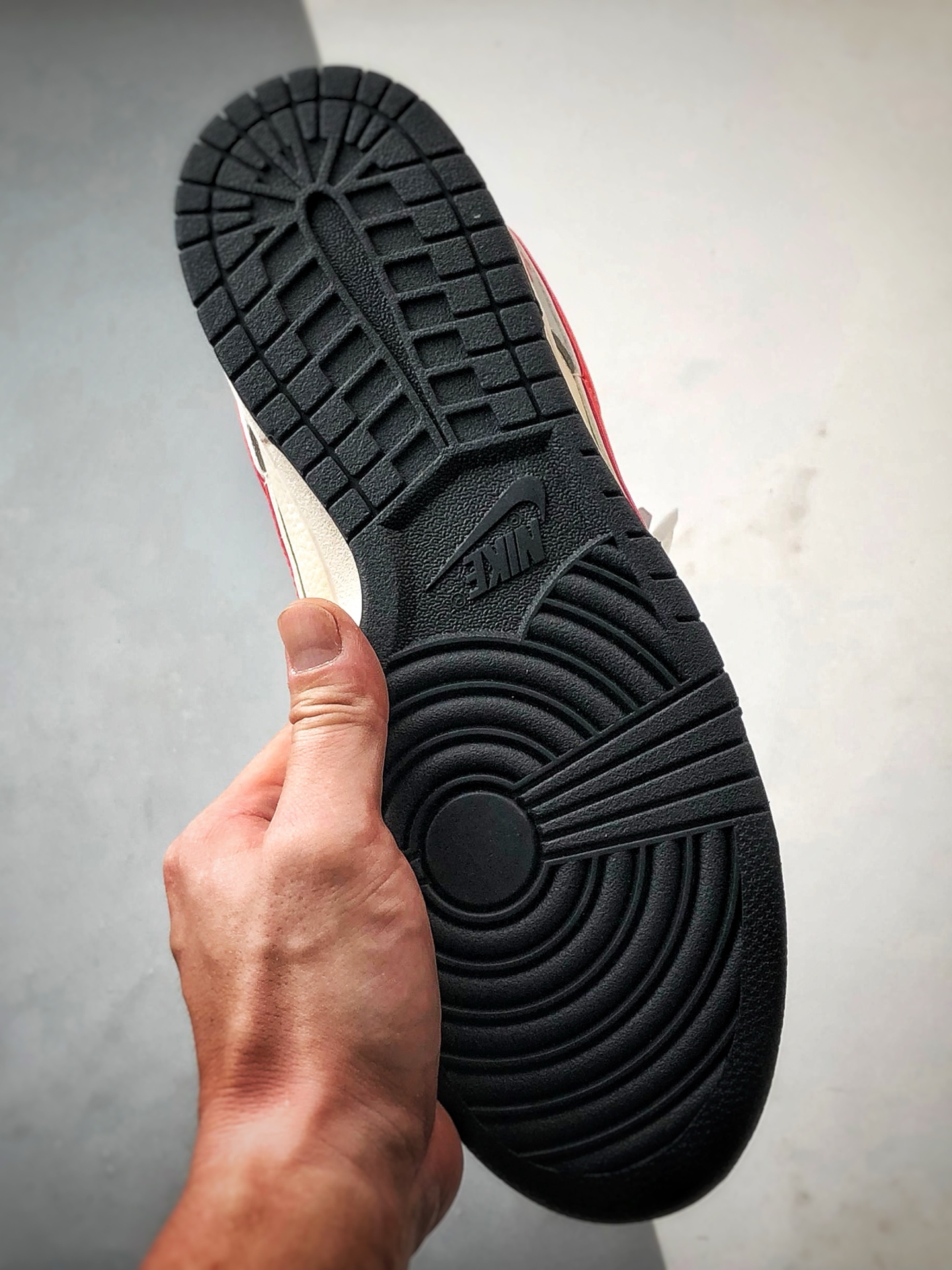 290 NK Dunk Low Retro ”DIY高端定制” 哪吒米灰红 低帮休闲运动板鞋   LW1818-113