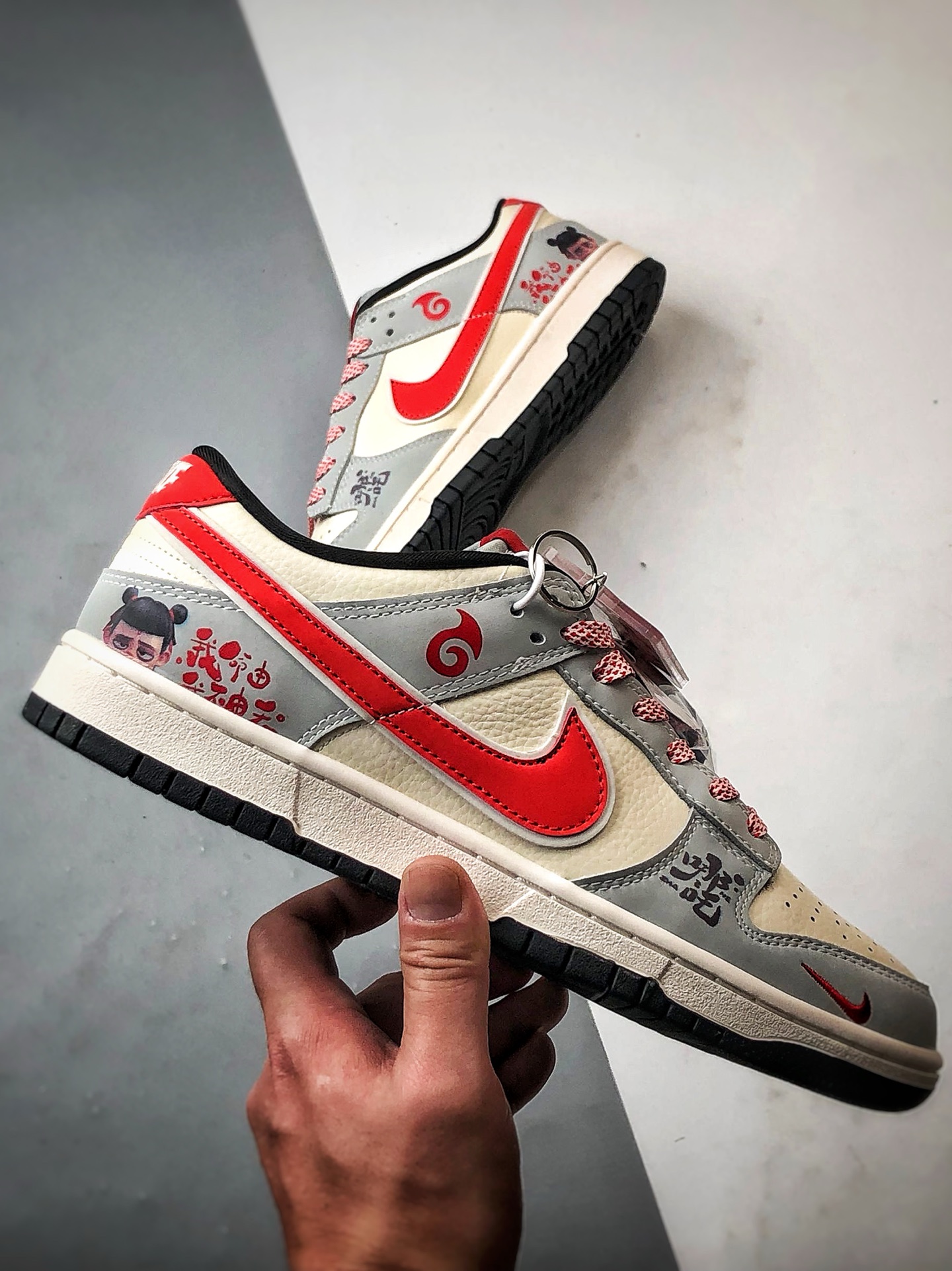 290 NK Dunk Low Retro ”DIY高端定制” 哪吒米灰红 低帮休闲运动板鞋   LW1818-113