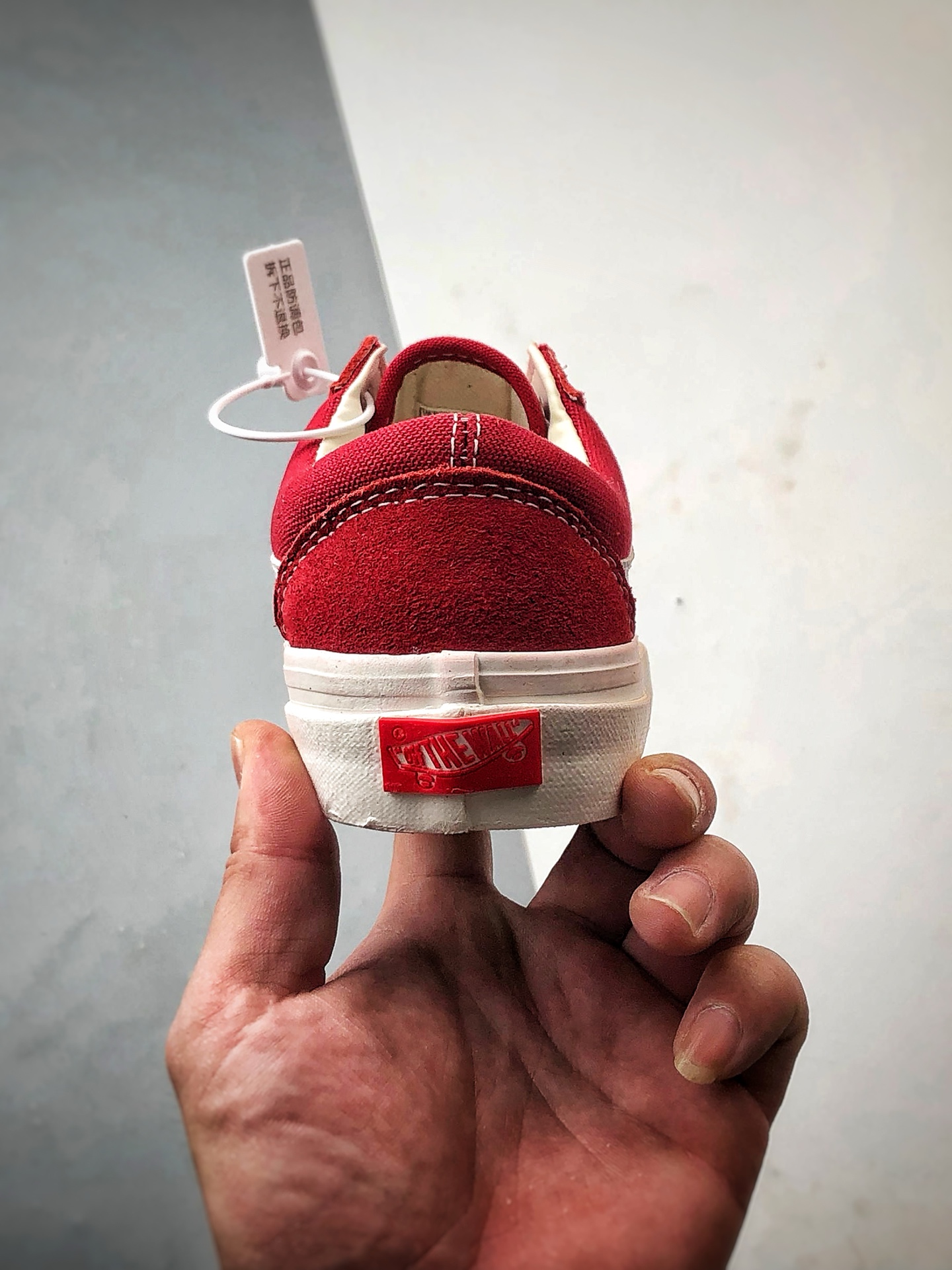 150 Vans Premium Old Skool 红色 万斯高阶系列 重回复古街头巅峰  VN000D569I