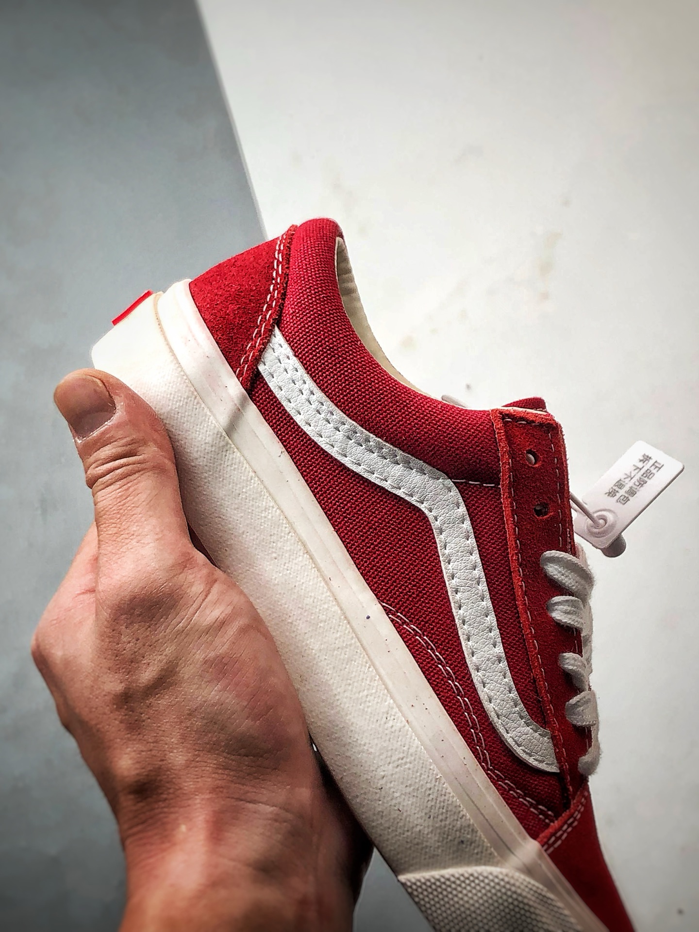 150 Vans Premium Old Skool 红色 万斯高阶系列 重回复古街头巅峰  VN000D569I