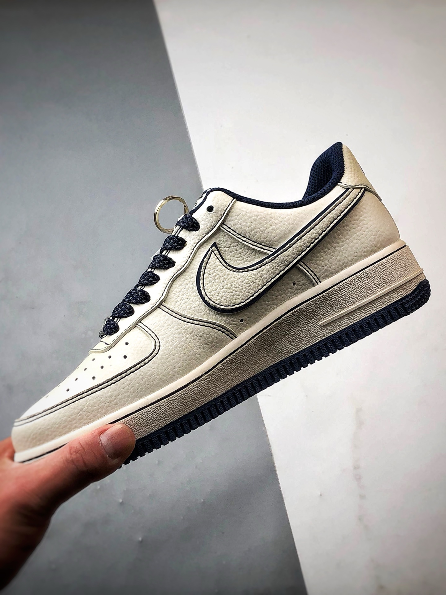 280 Bape x Air Force 1 Low 米白深蓝  HH7518-066