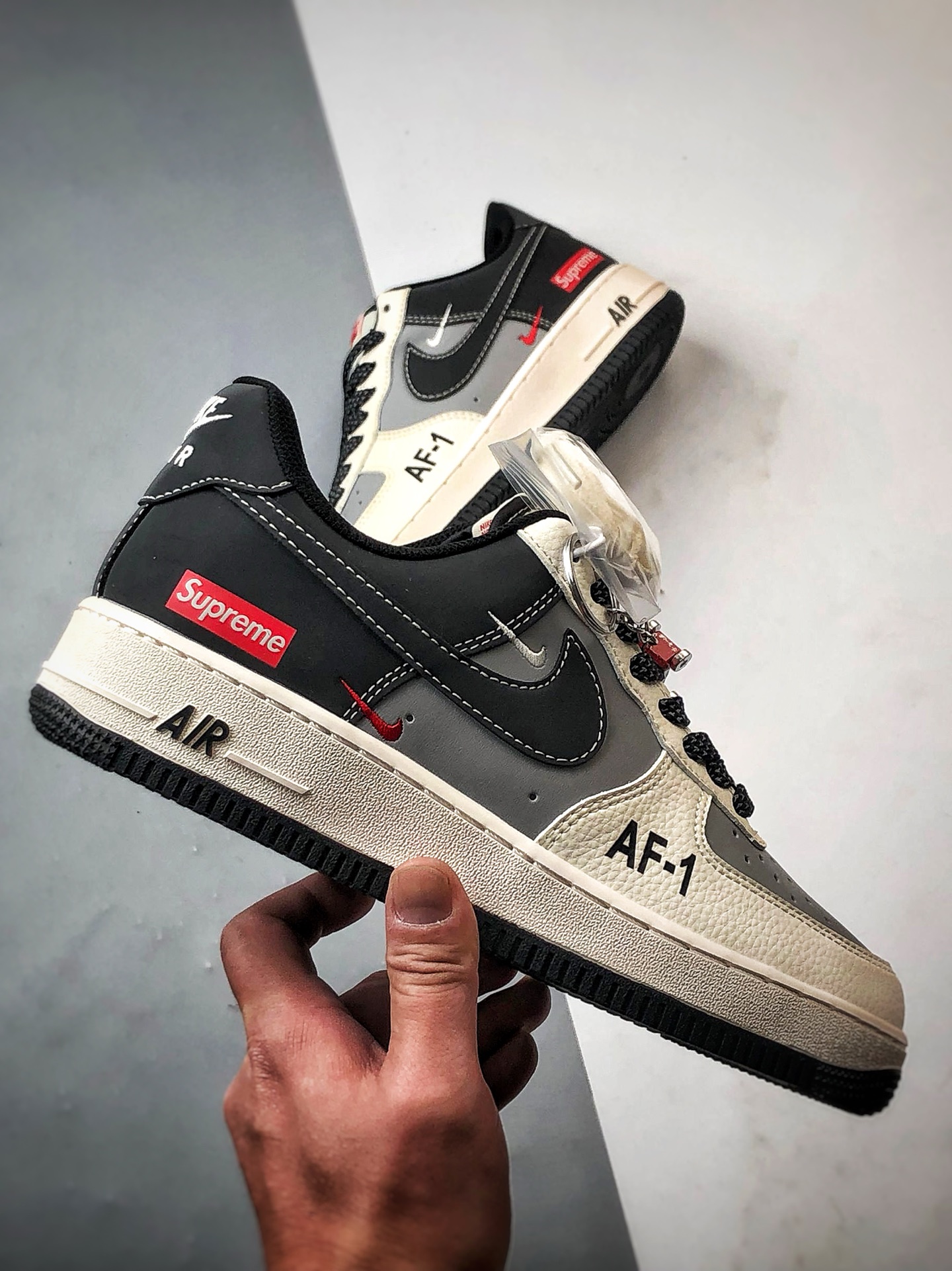 280 Sup x Air Force 1 Low 米灰黑反光  HH7518-055