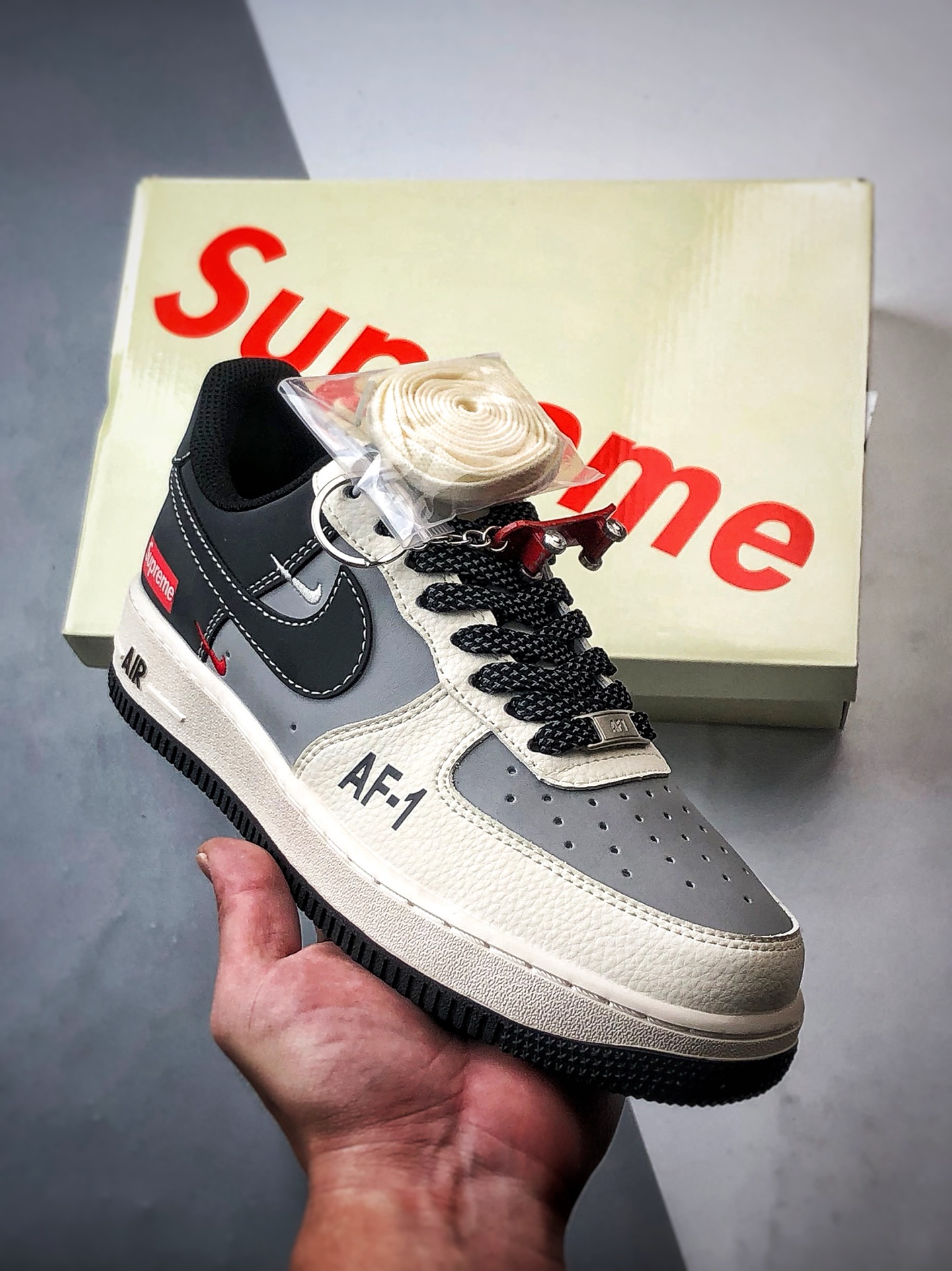 280 Sup x Air Force 1 Low 米灰黑反光  HH7518-055