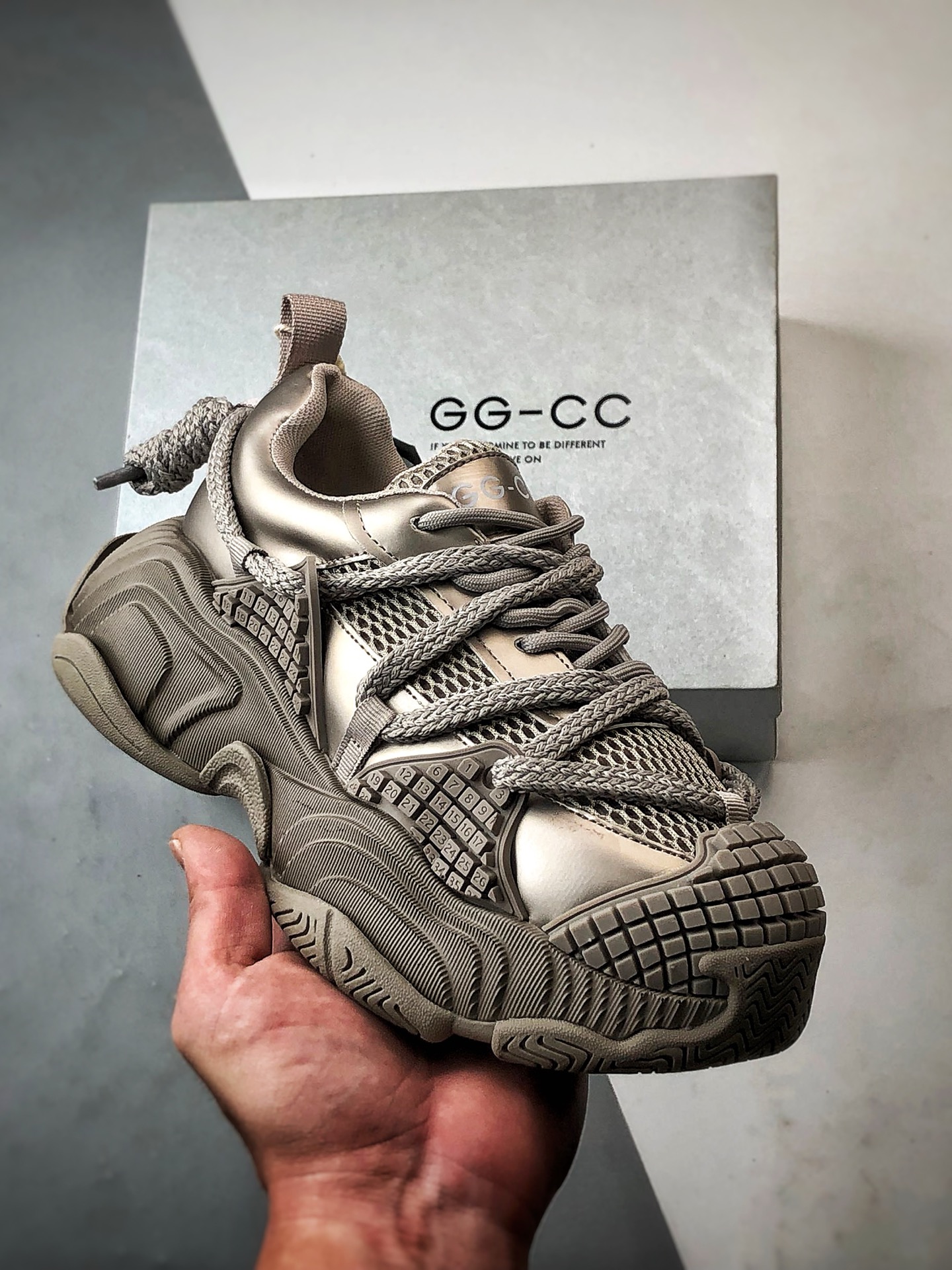 260 GG-CC Chunky Low 杏色 春季新款 时尚休闲松糕厚底增高老爹鞋