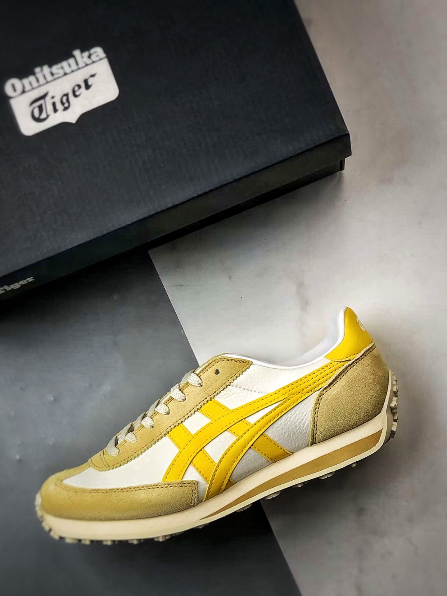 190 Onitsuka Tiger鬼冢虎 Edr 78 米黄色 潮流缓震舒适生活休闲鞋  1183B411-750