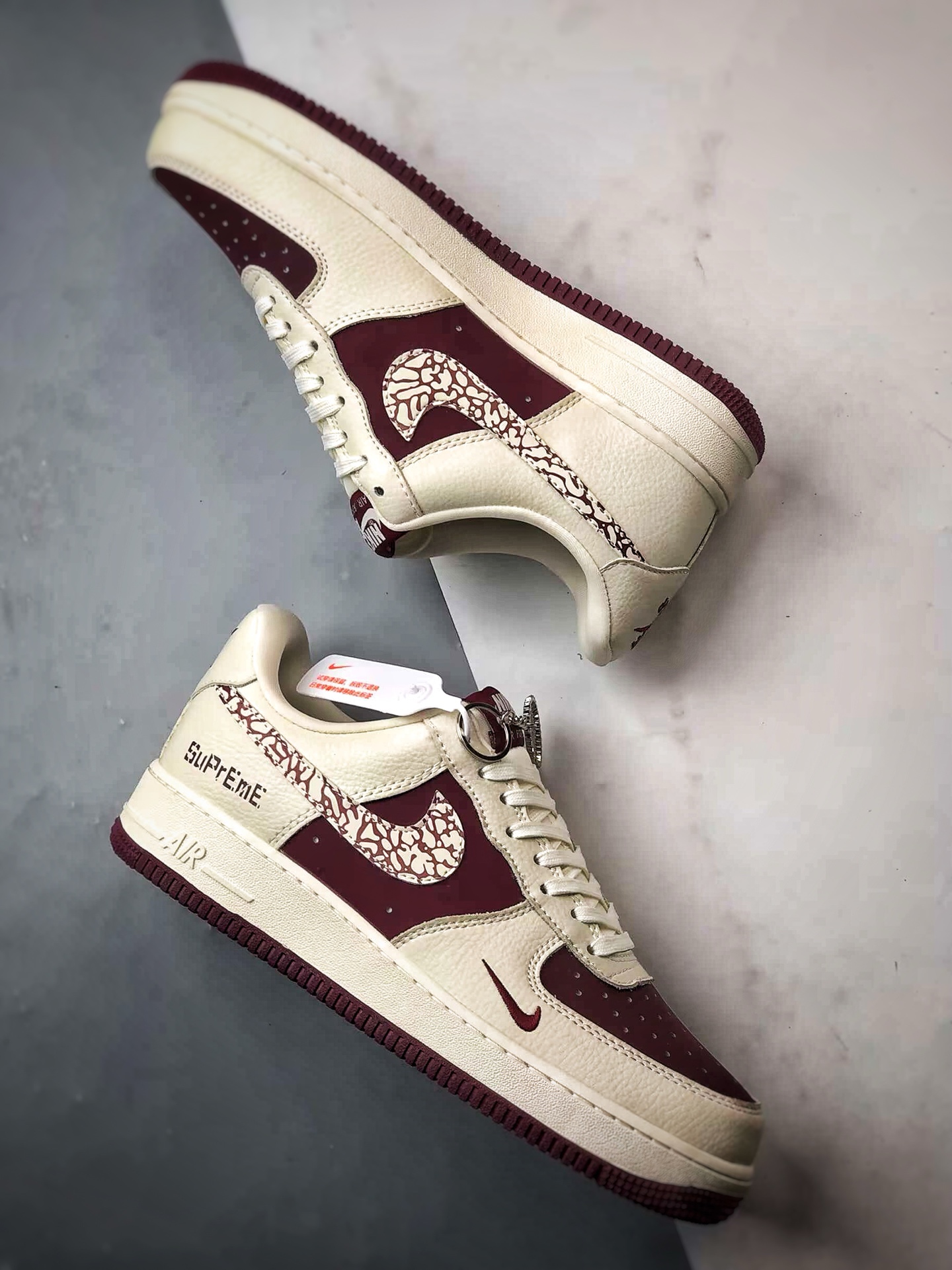 280 Sup x Air Force 1 Low 米白酒红  KK1988-070