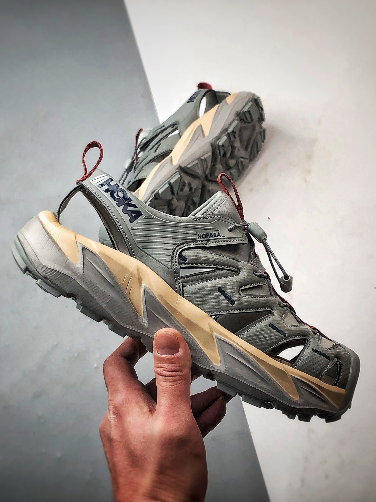 210 Hoka One One Hopara 灰色 霍帕拉休闲户外涉水溯溪凉鞋  1123112-LSSD