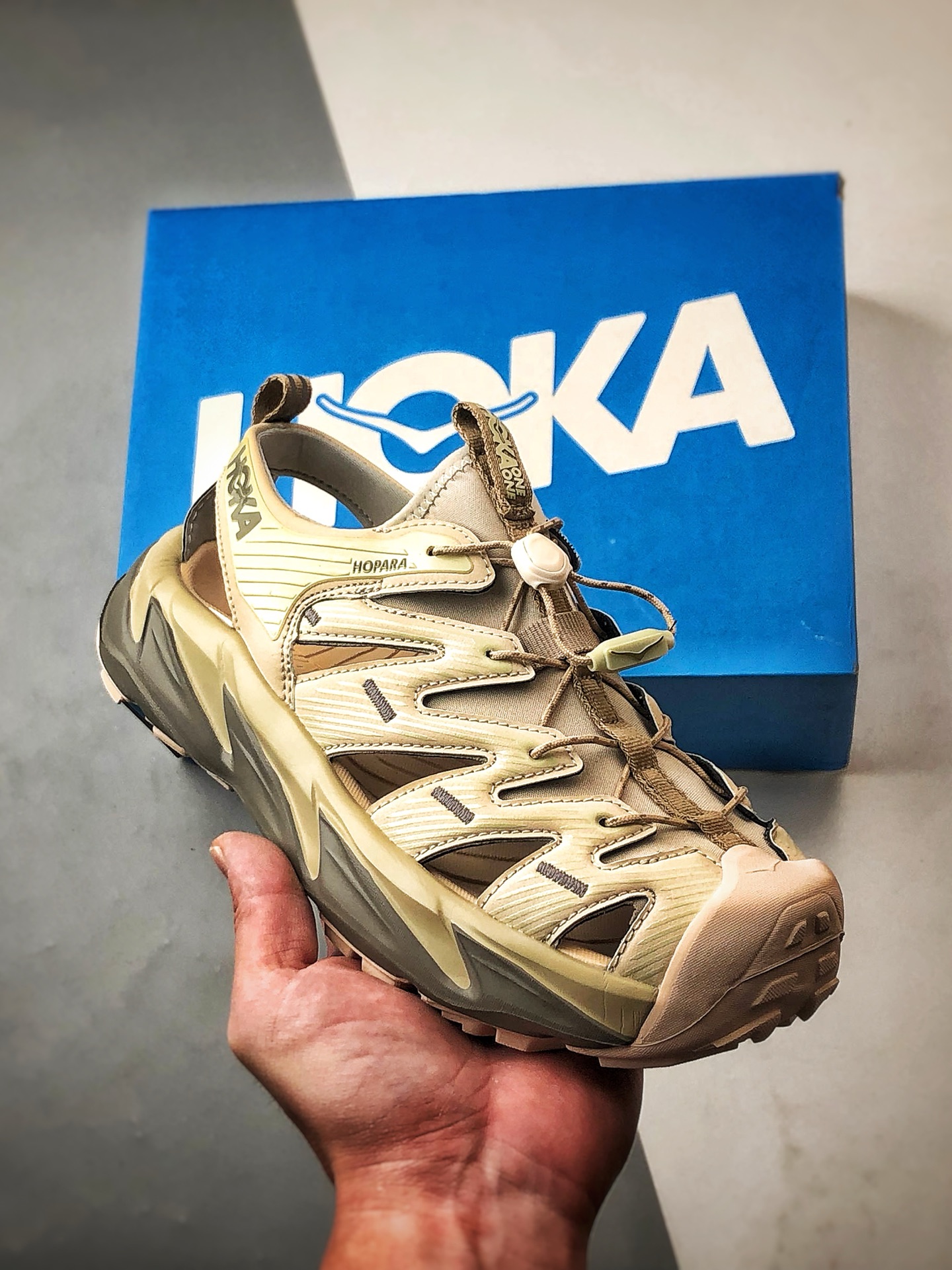 210 Hoka One One Hopara 流沙色 霍帕拉休闲户外涉水溯溪凉鞋  1123112-SSDD