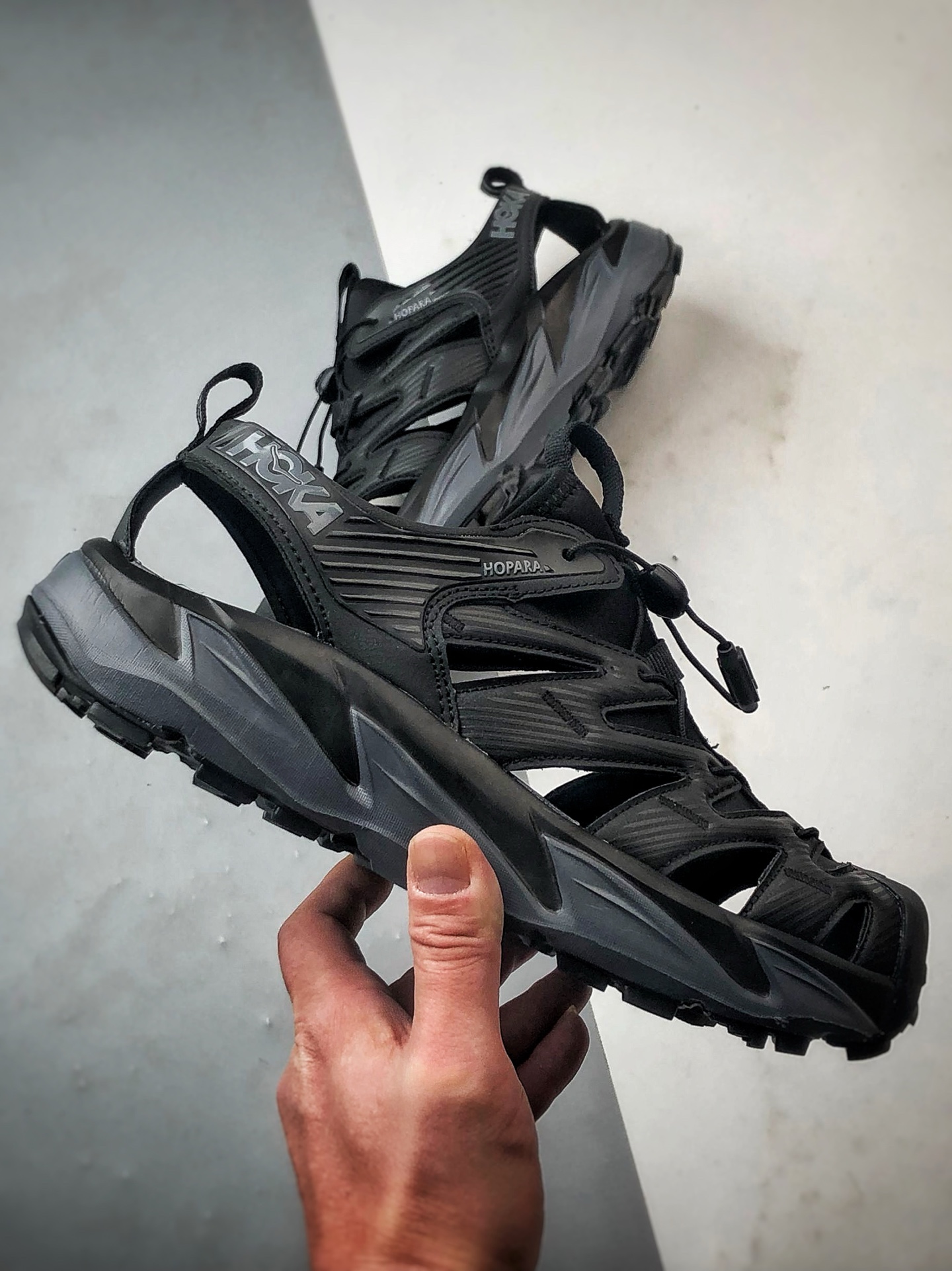 210 Hoka One One Hopara 黑灰 霍帕拉休闲户外涉水溯溪凉鞋  1106534-BDSD