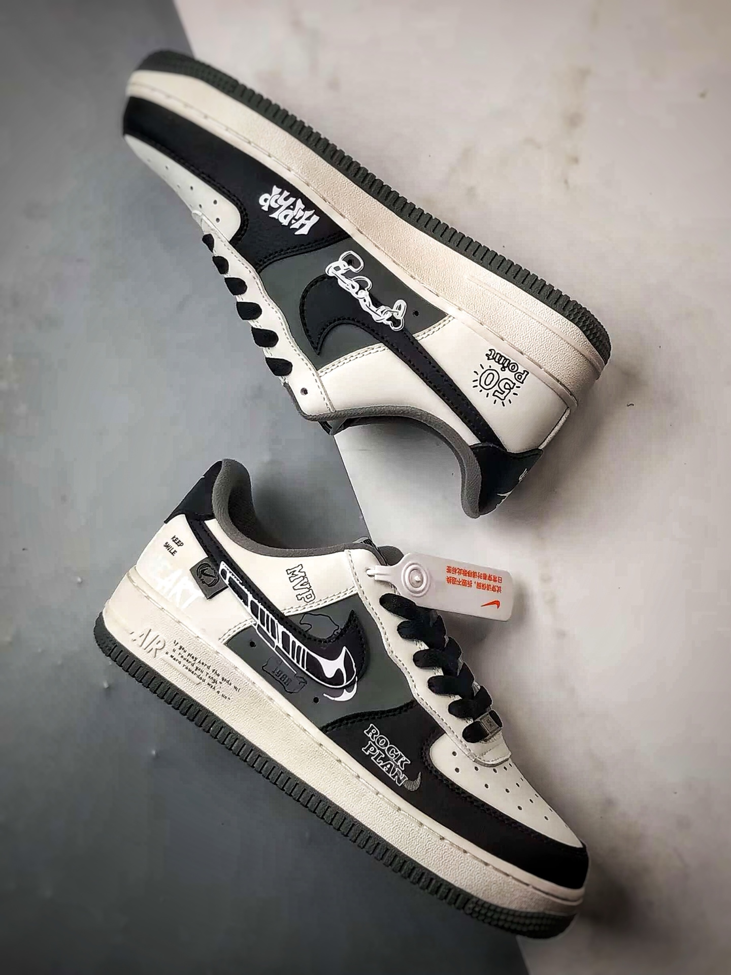 280 Air Force 1 '07 Low 50美分白黑灰涂鸦   DB3301-660