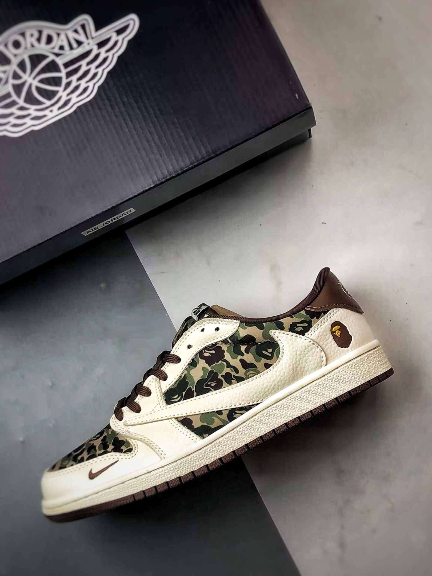 290 Air Jordan 1 Low OG ”高端定制” Bape米棕绿迷彩倒钩 XS2024-019