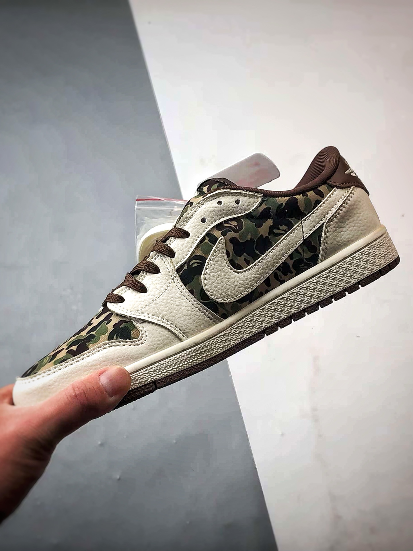 290 Air Jordan 1 Low OG ”高端定制” Bape米棕绿迷彩倒钩 XS2024-019