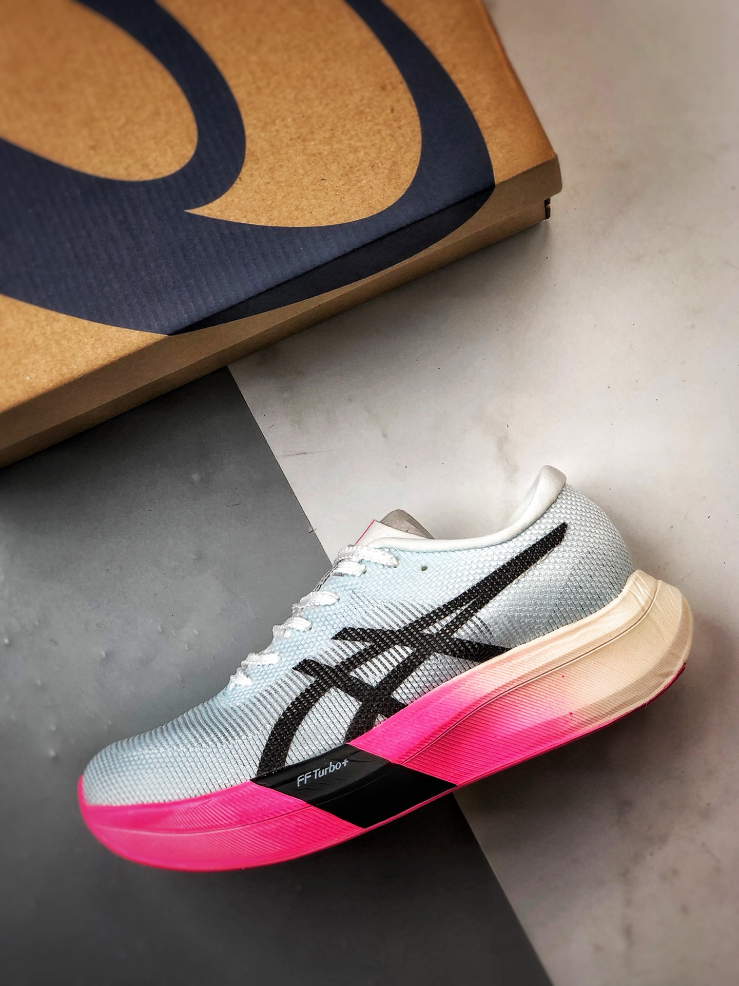 210 Asics Metaspeed Sky Paris 浅蓝黑 进化版马拉松竞速轻量透气跑步鞋  1013A123-401