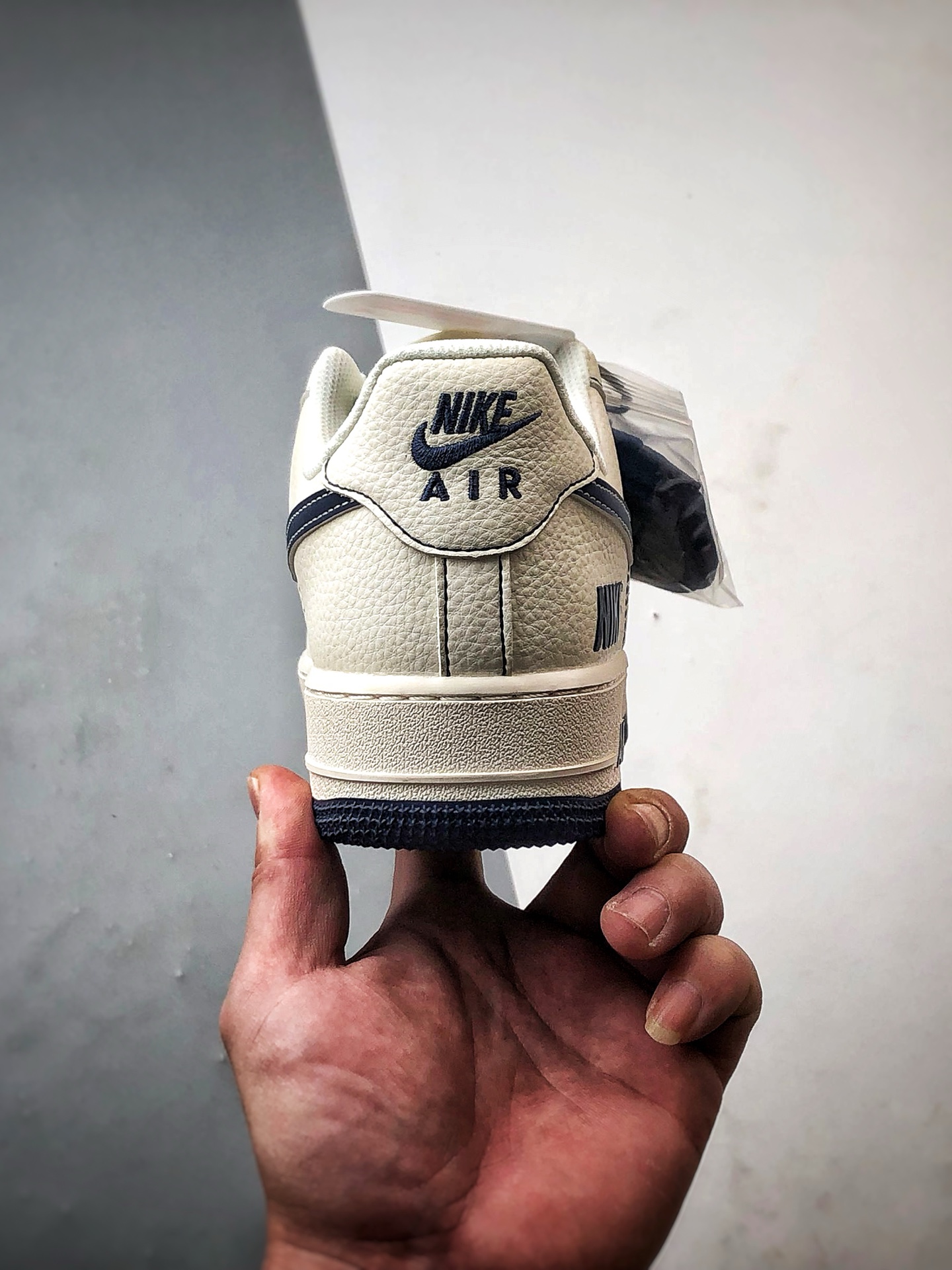 280 Air Force 1 '07 Low 米白深蓝反光   HH7518-069