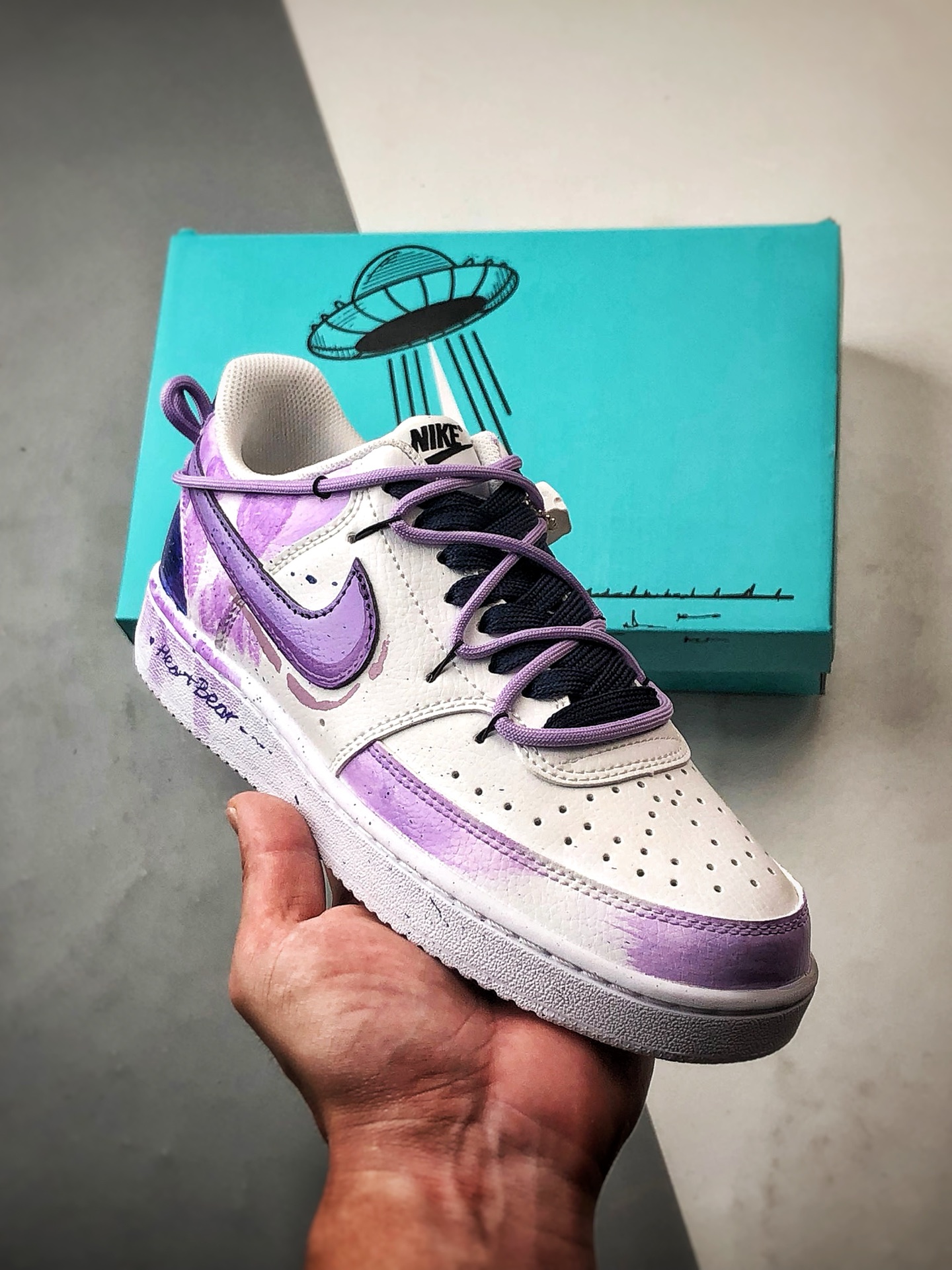 280 【定制球鞋】NK Court Vision 1 Low  ”坠落银河” 白紫渐变 手绘泼墨涂鸦定制板鞋  DH2987-066