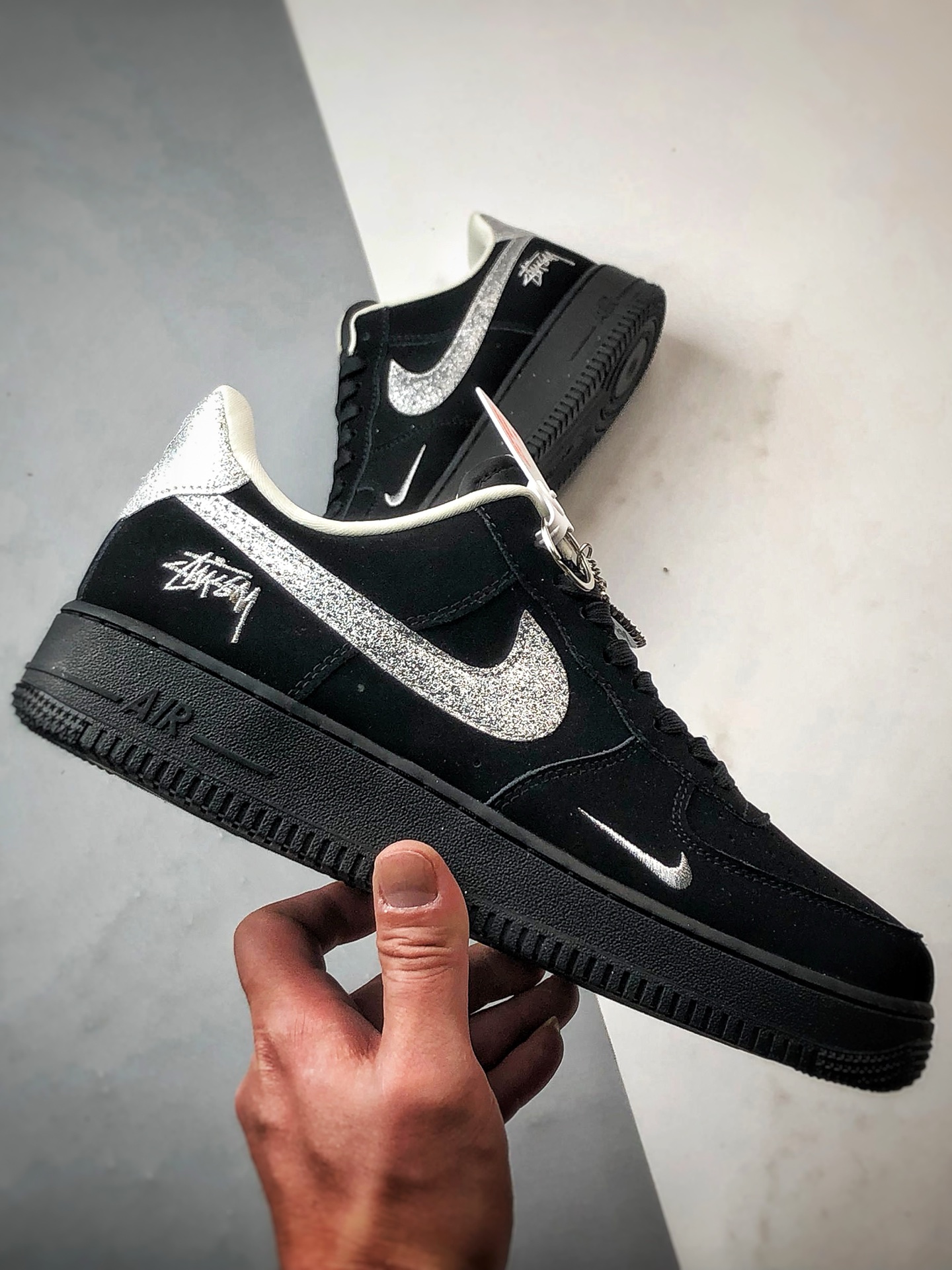 280 Stussy x Air Force 1 Low 黑色银钻钩   DF0188-043