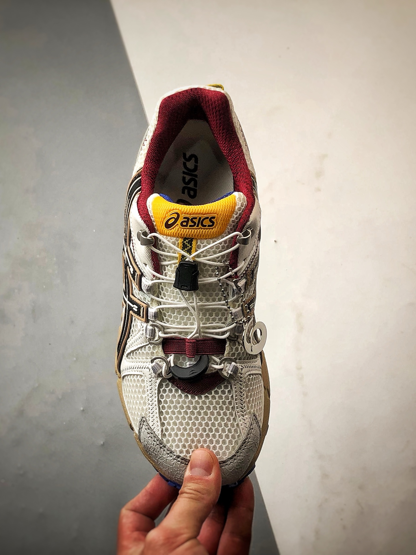 180 Asics Gel-Kahana 8 白黑红 亚瑟士经典户外跑鞋 1011B828-100