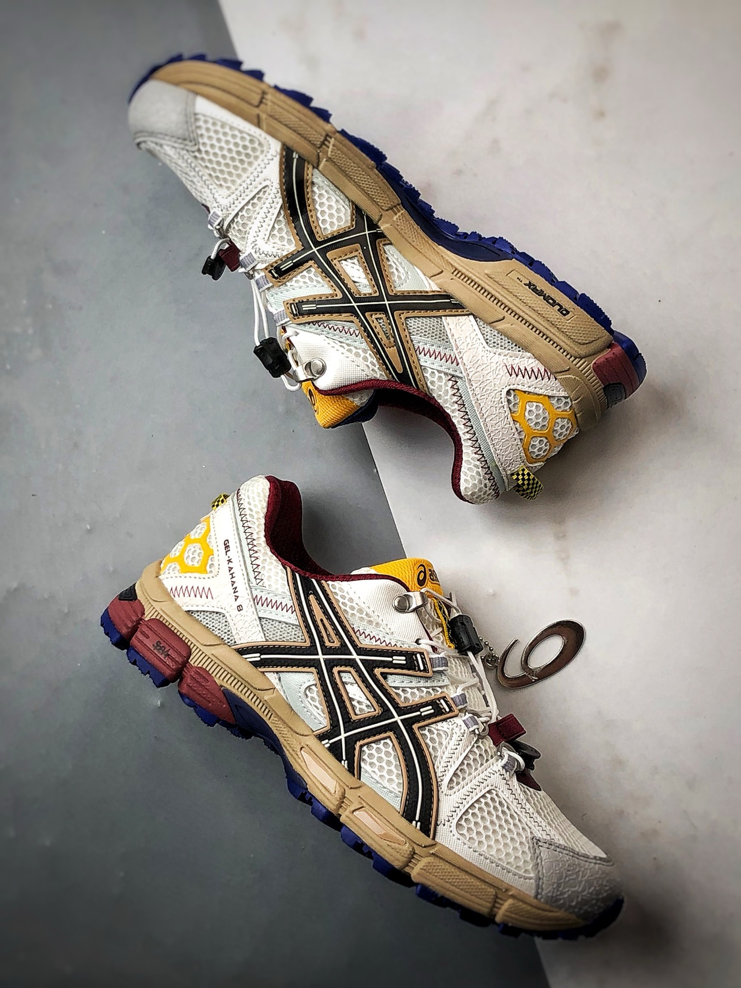 180 Asics Gel-Kahana 8 白黑红 亚瑟士经典户外跑鞋 1011B828-100