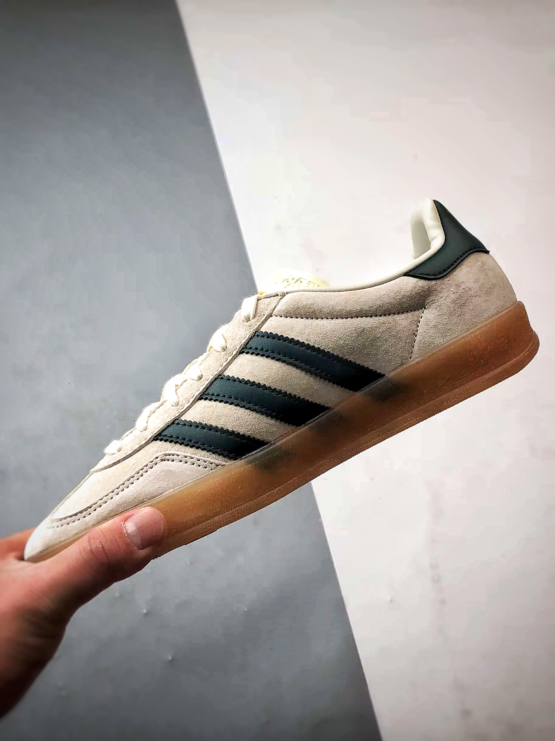 AD Originals Gazelle Indoor 米灰绿 三叶草复古休闲运动板鞋 IH7502
