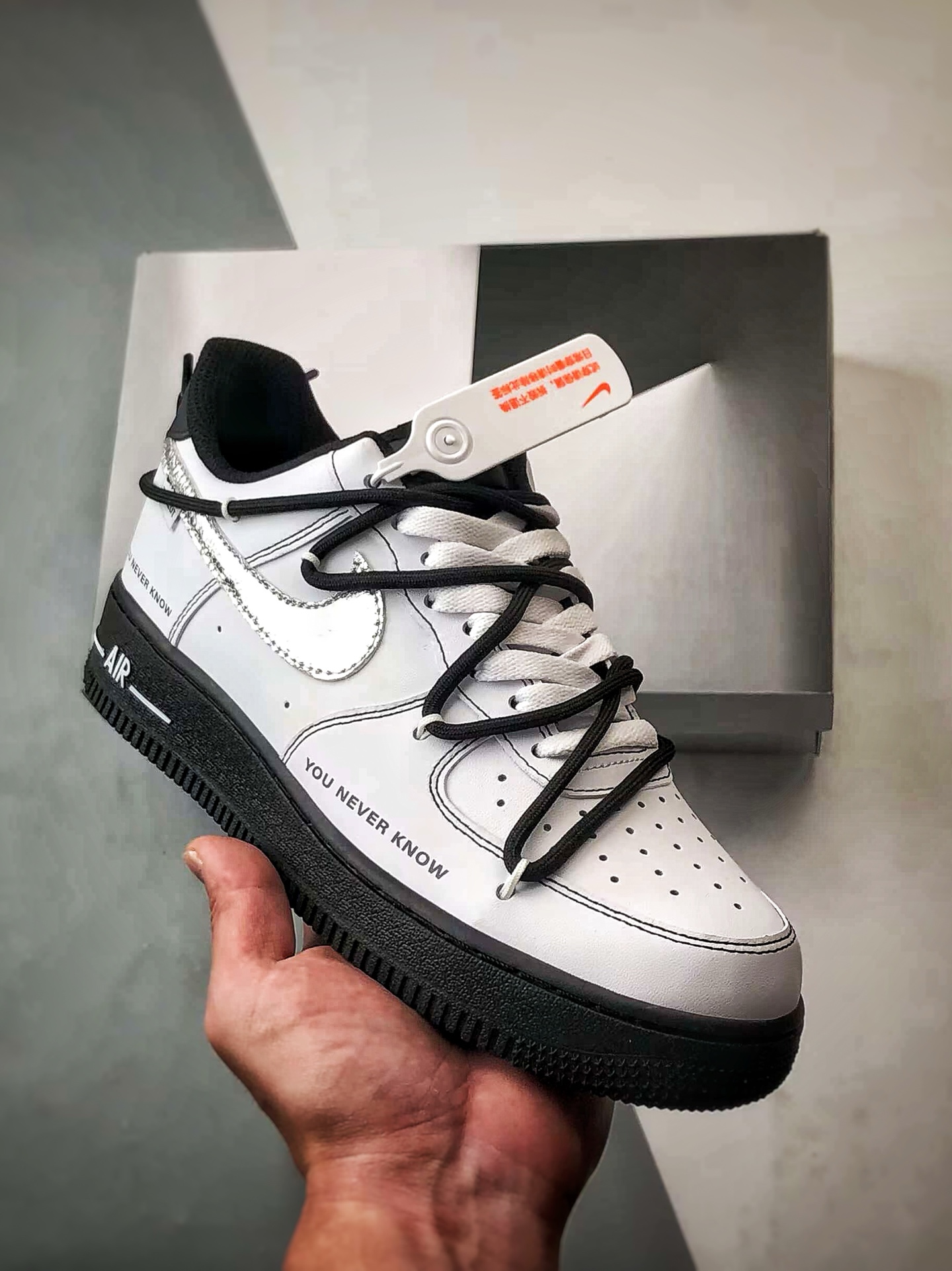 260 定制球鞋Air Force 1 Low 破斧沉舟 白黑银钩解构 经典休闲运动板鞋 ZH0316-066