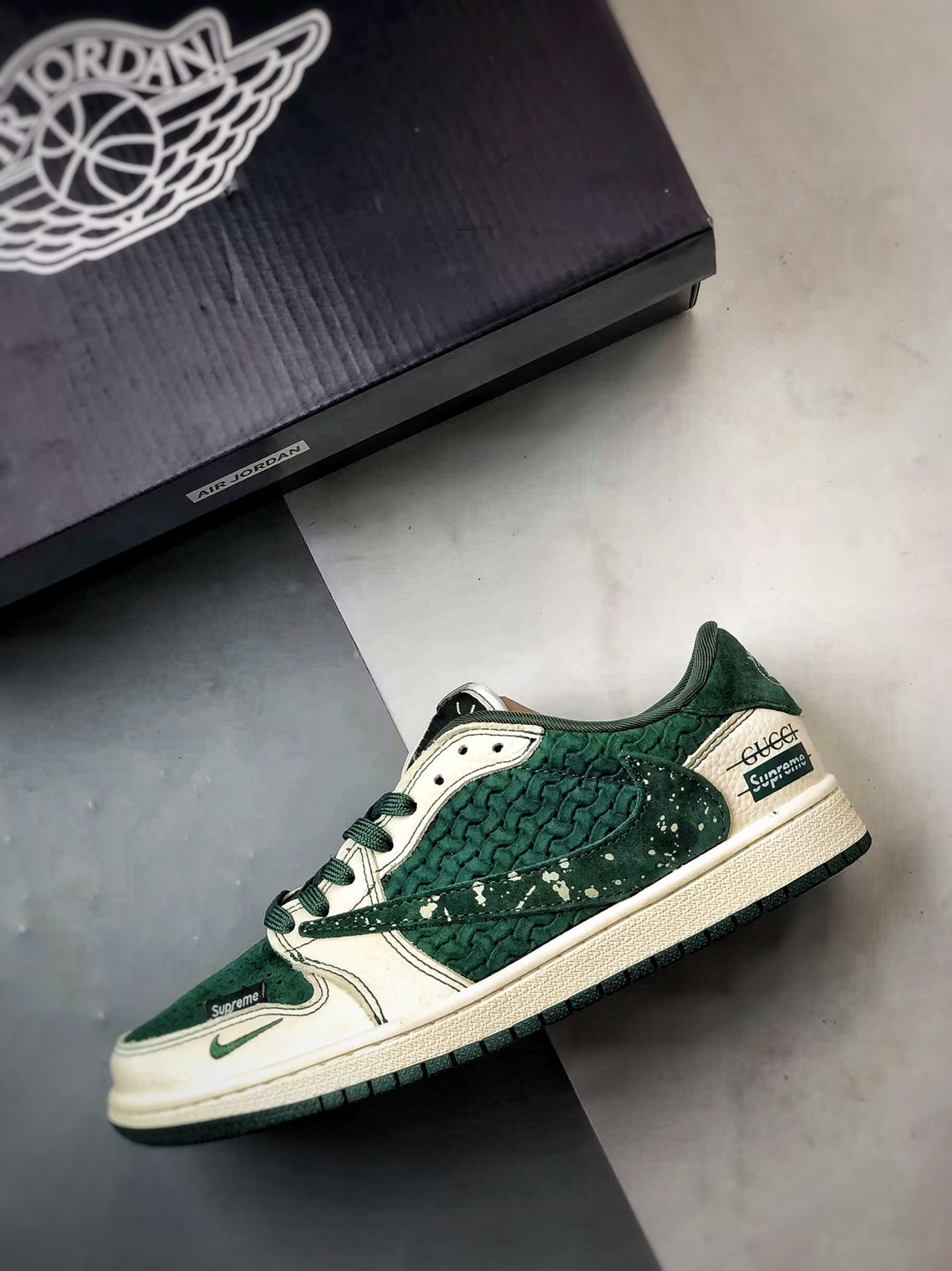 Air Jordan 1 Low ”高端定制” 古驰深绿雪花倒钩 XS2024-008