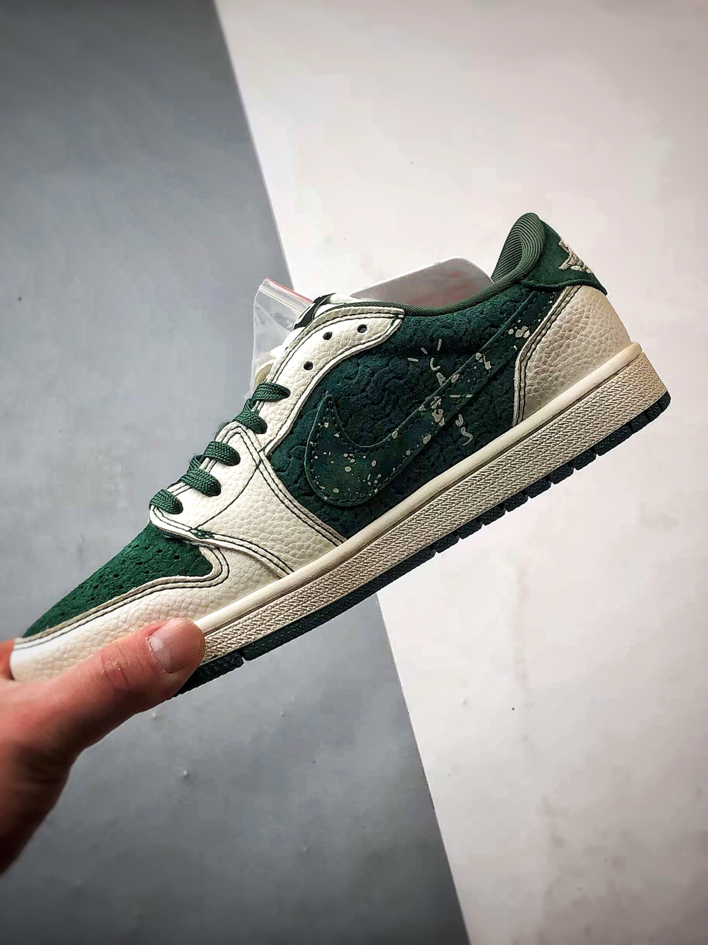 Air Jordan 1 Low ”高端定制” 古驰深绿雪花倒钩 XS2024-008