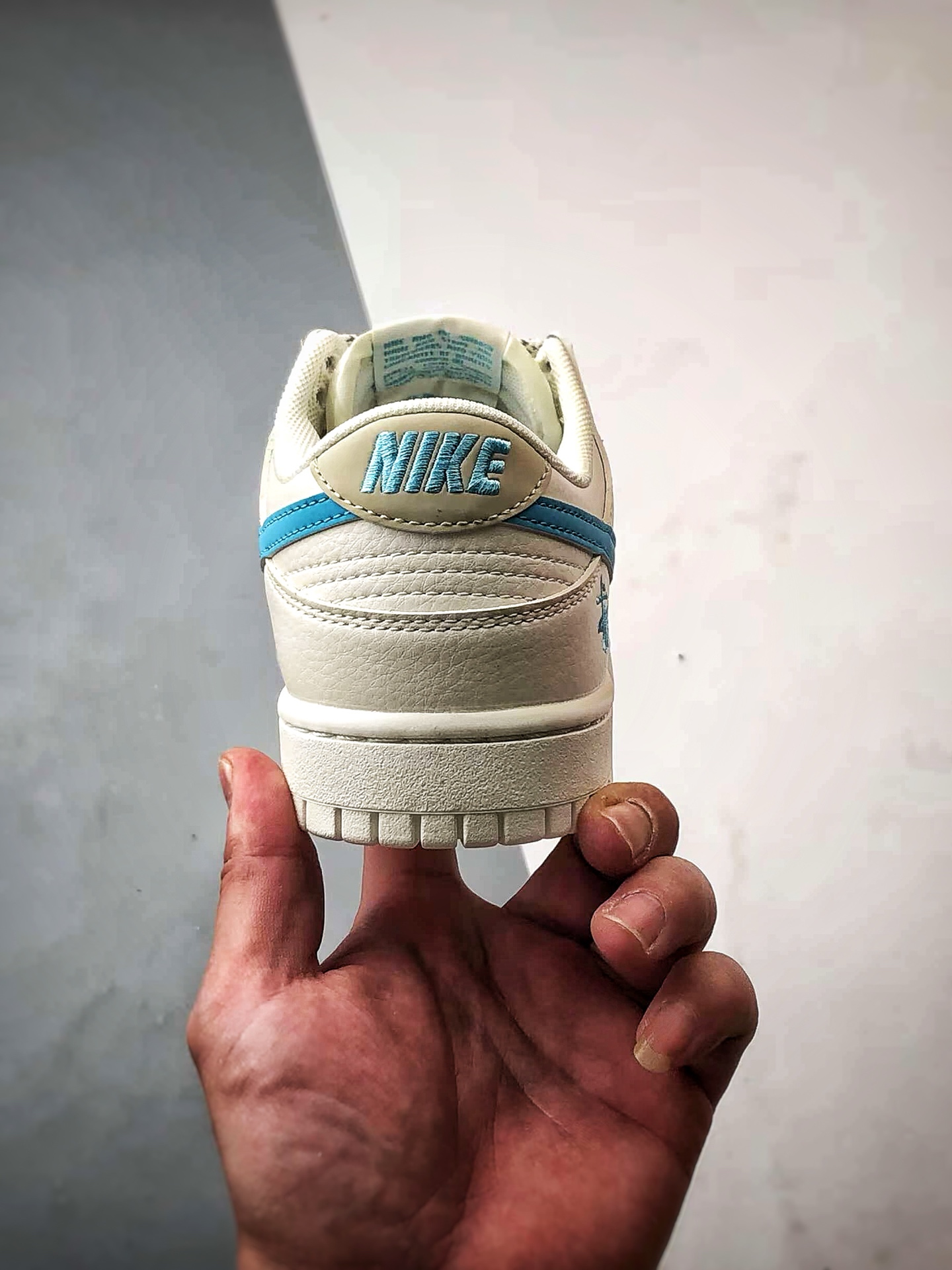 NK Dunk Low Retro ”DIY高端定制” 斯图西蛇年米白蓝 低帮休闲运动板鞋 SJ2068-281