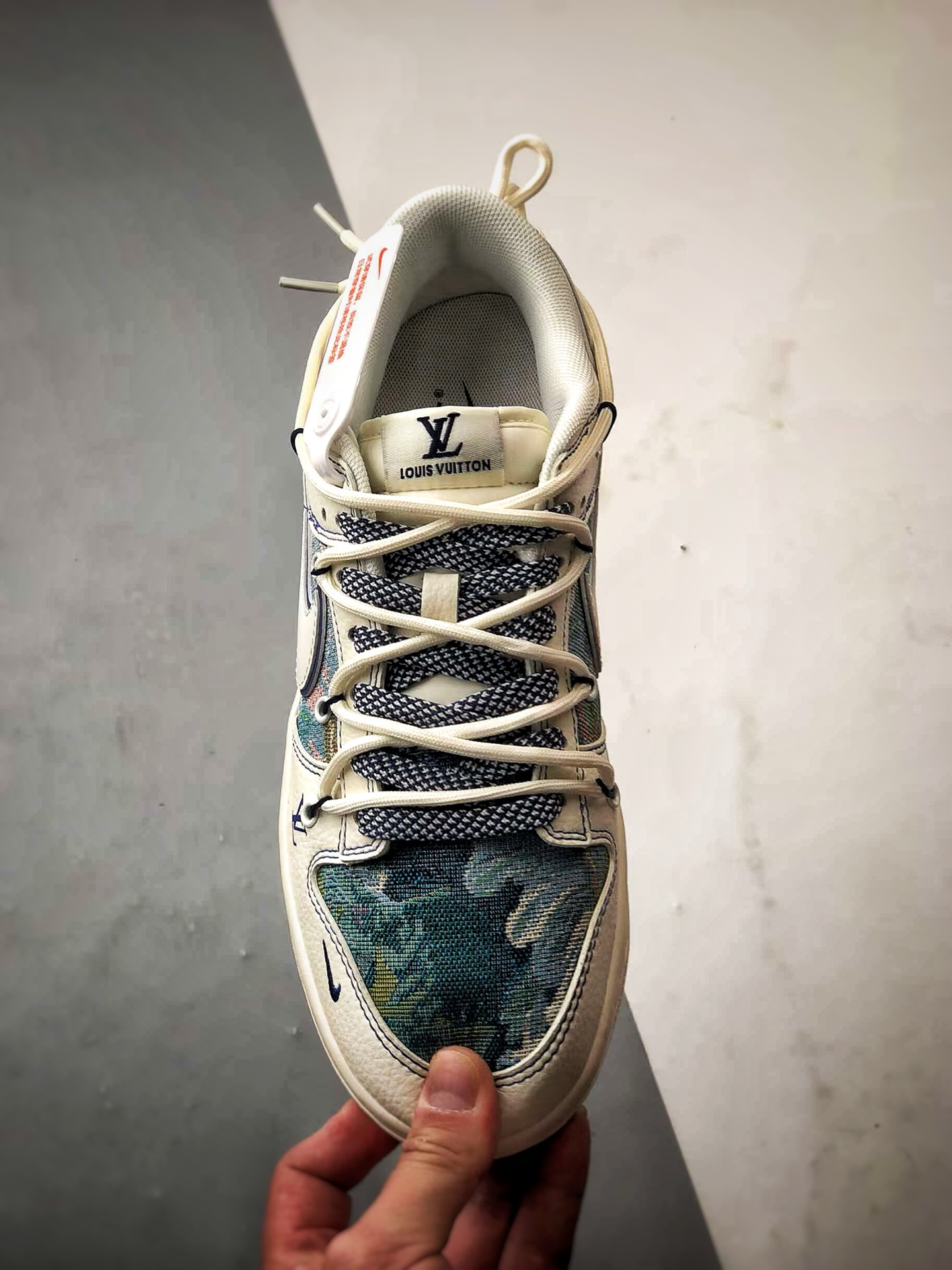 NK Dunk Low Retro ”DIY高端定制” LV米白油画解构绑带 低帮休闲运动板鞋 DM6868-077