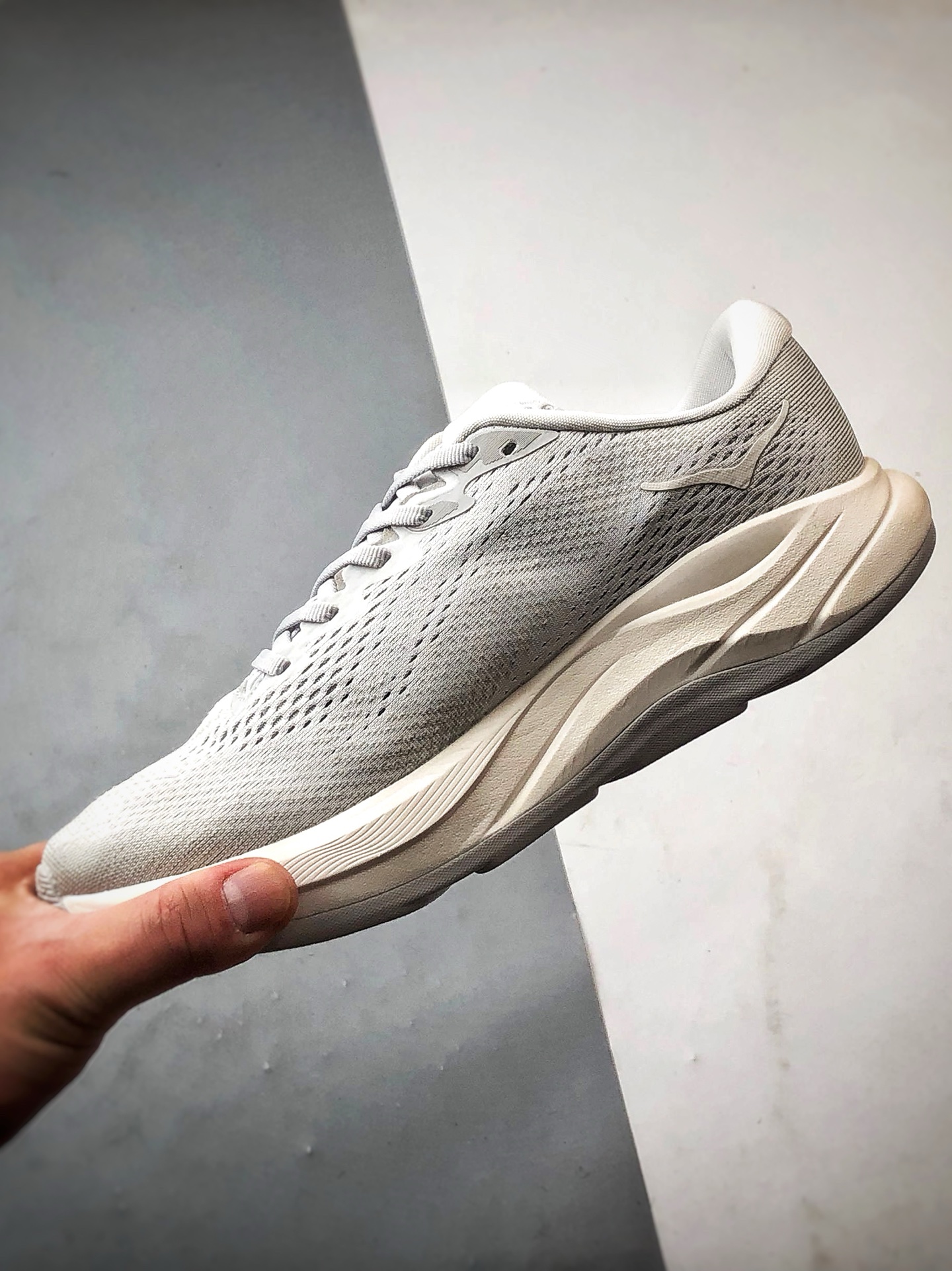 220 Hoka One One Rincon 4 灰白 林康4代公路休闲跑步鞋 1155130-SSTC