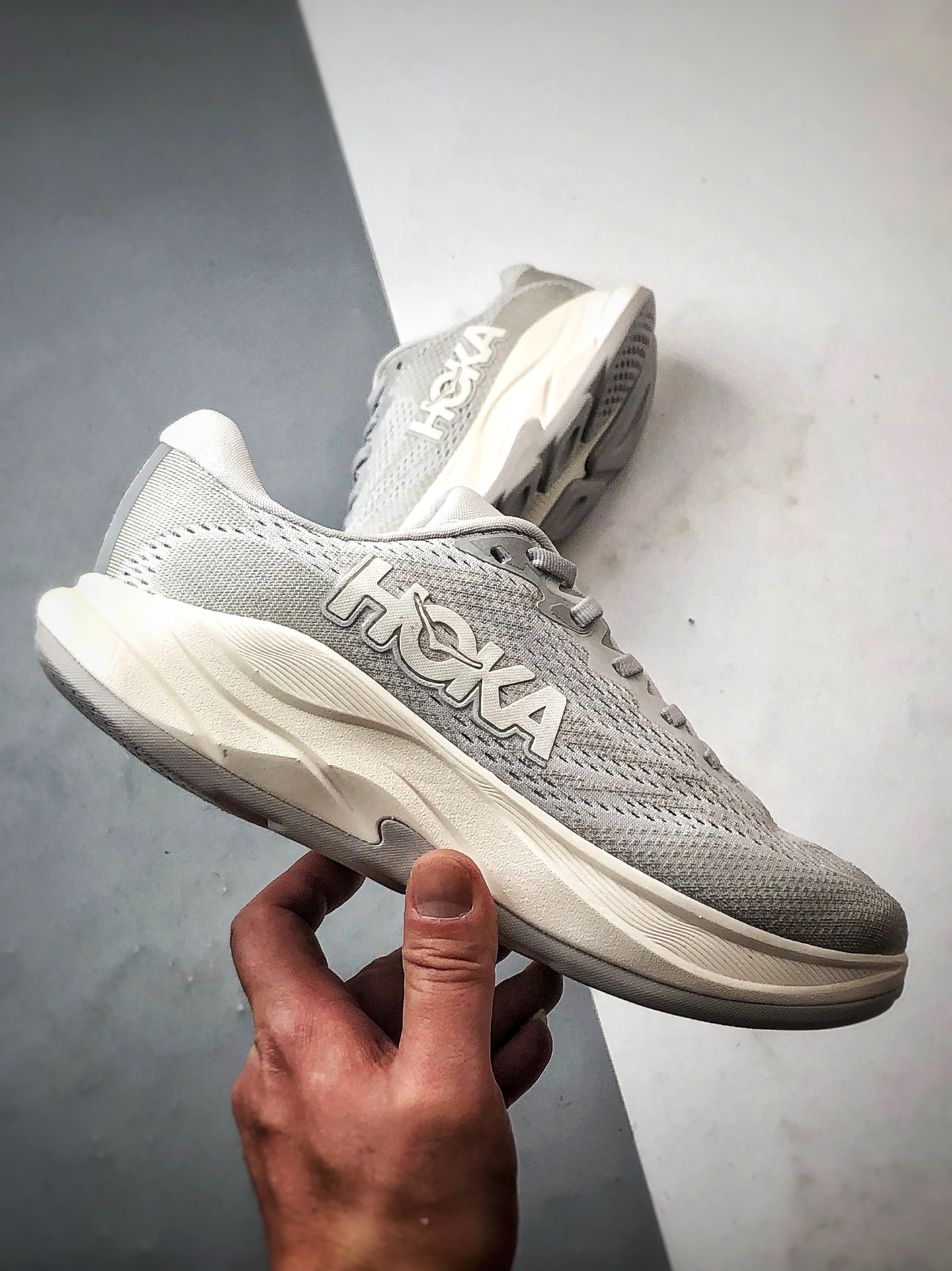 220 Hoka One One Rincon 4 灰白 林康4代公路休闲跑步鞋 1155130-SSTC