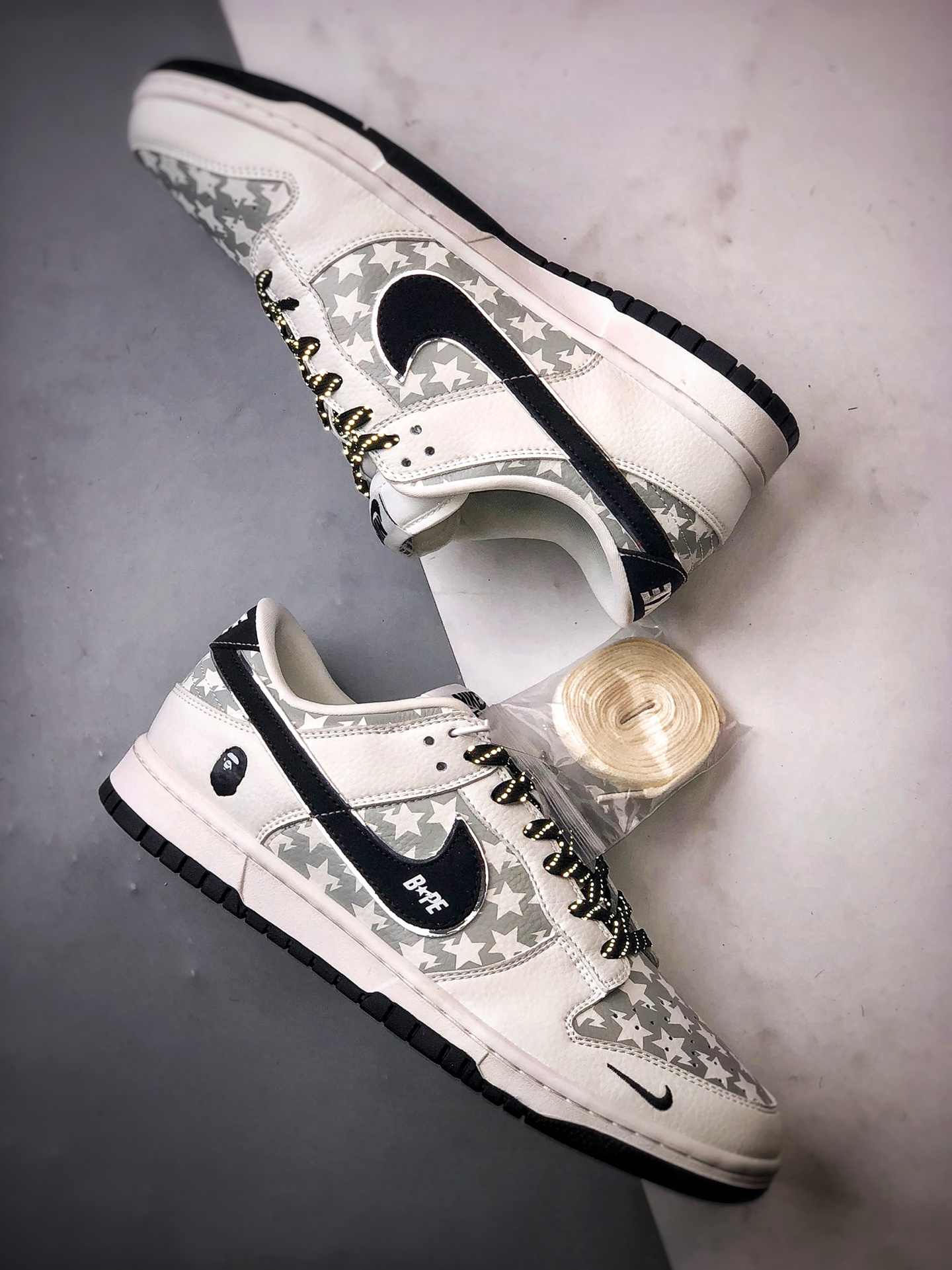 NK Dunk Low Retro ”DIY高端定制” Bape白灰黑五角星印花 低帮休闲运动板鞋 CS1688-104