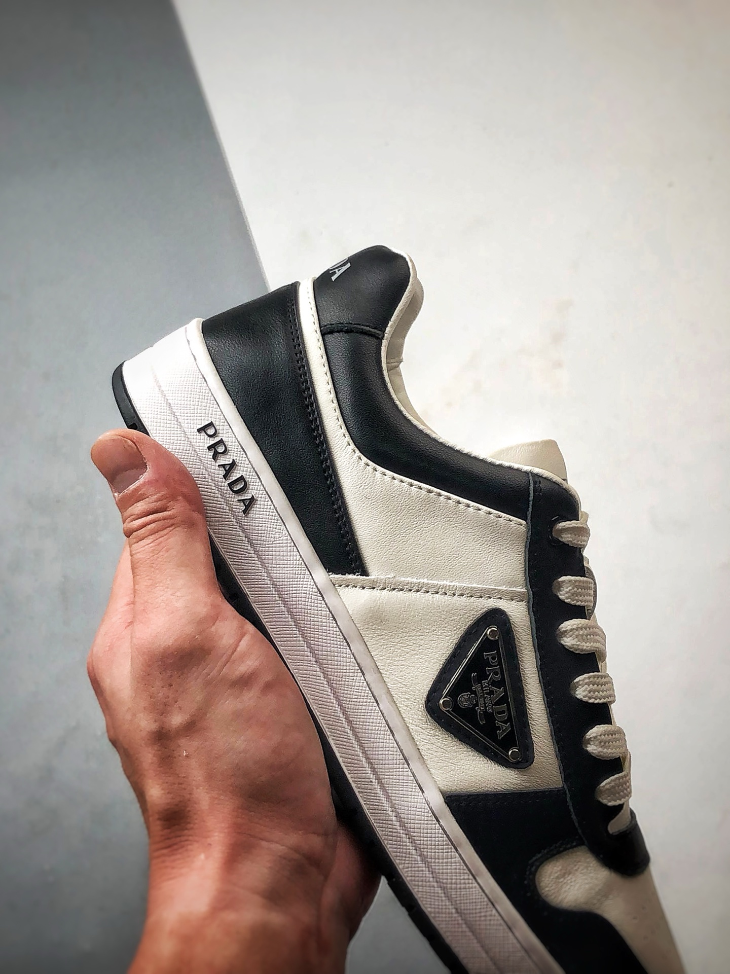 Prada/普拉达 马龙同款低帮运动休闲板鞋
