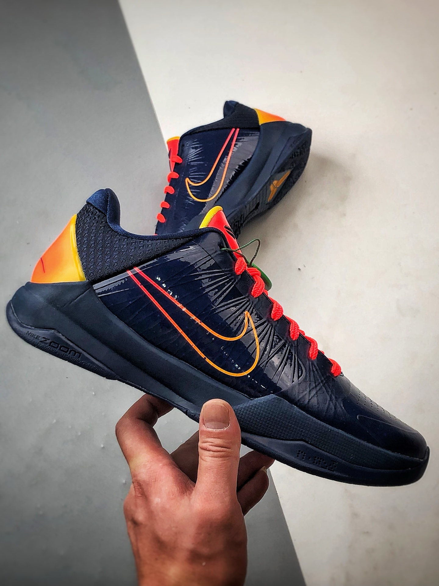 Caitlin Clark x NK Kobe 5 Protro“Indiana Fever” IM3207-400