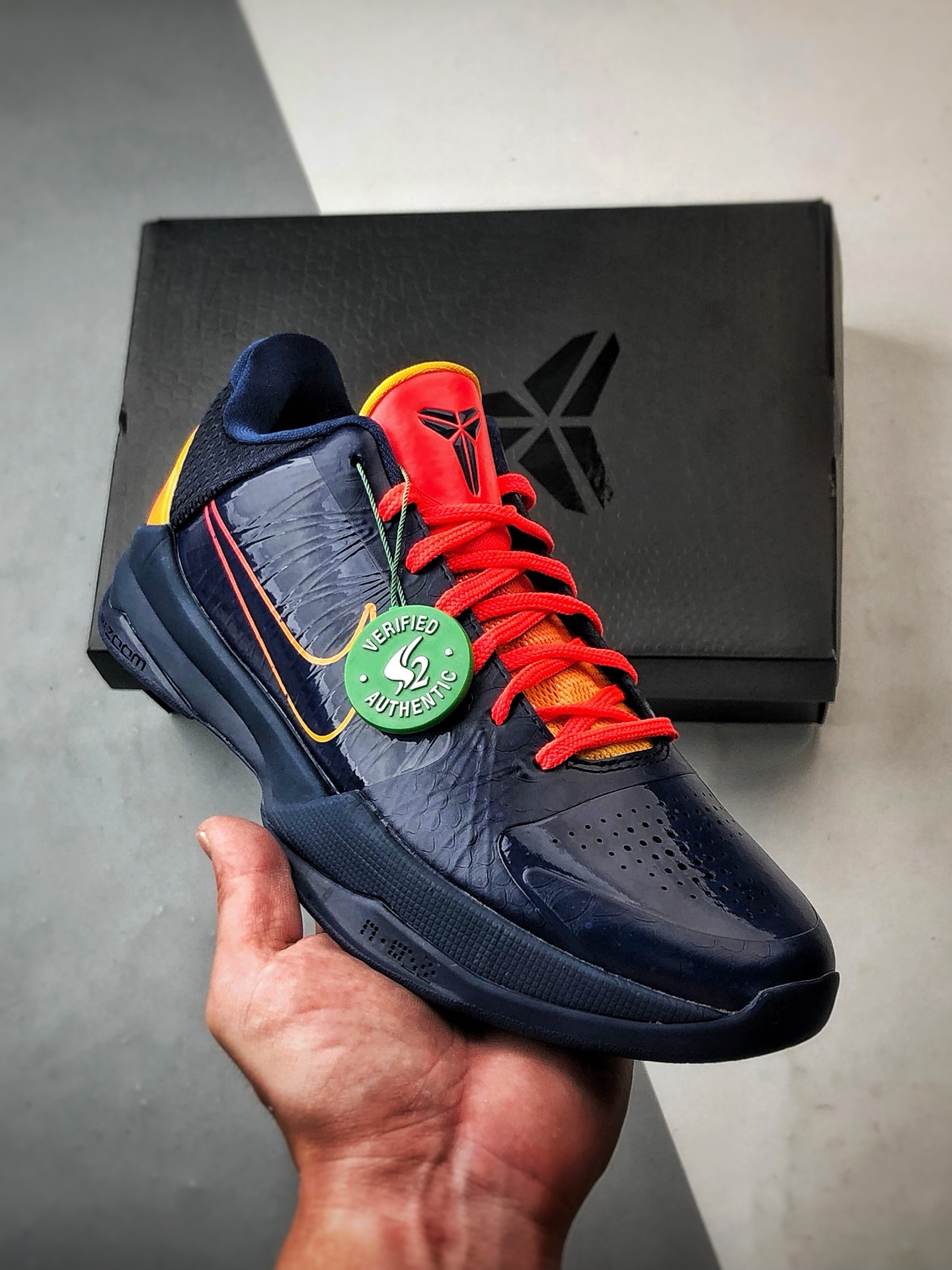 Caitlin Clark x NK Kobe 5 Protro“Indiana Fever” IM3207-400