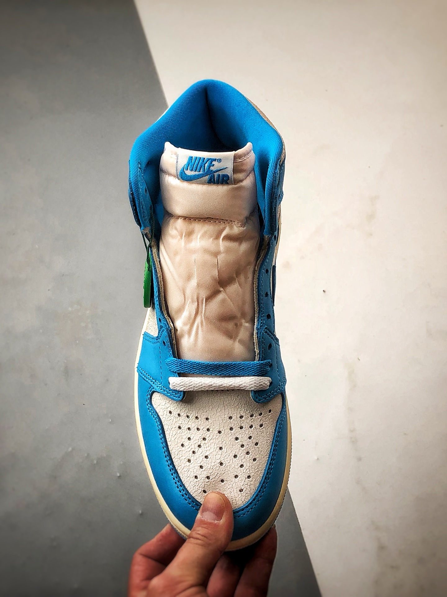 Air Jordan 1 Retro High ”UNC Reimagined” 做旧龟裂北卡蓝 DZ5485-402