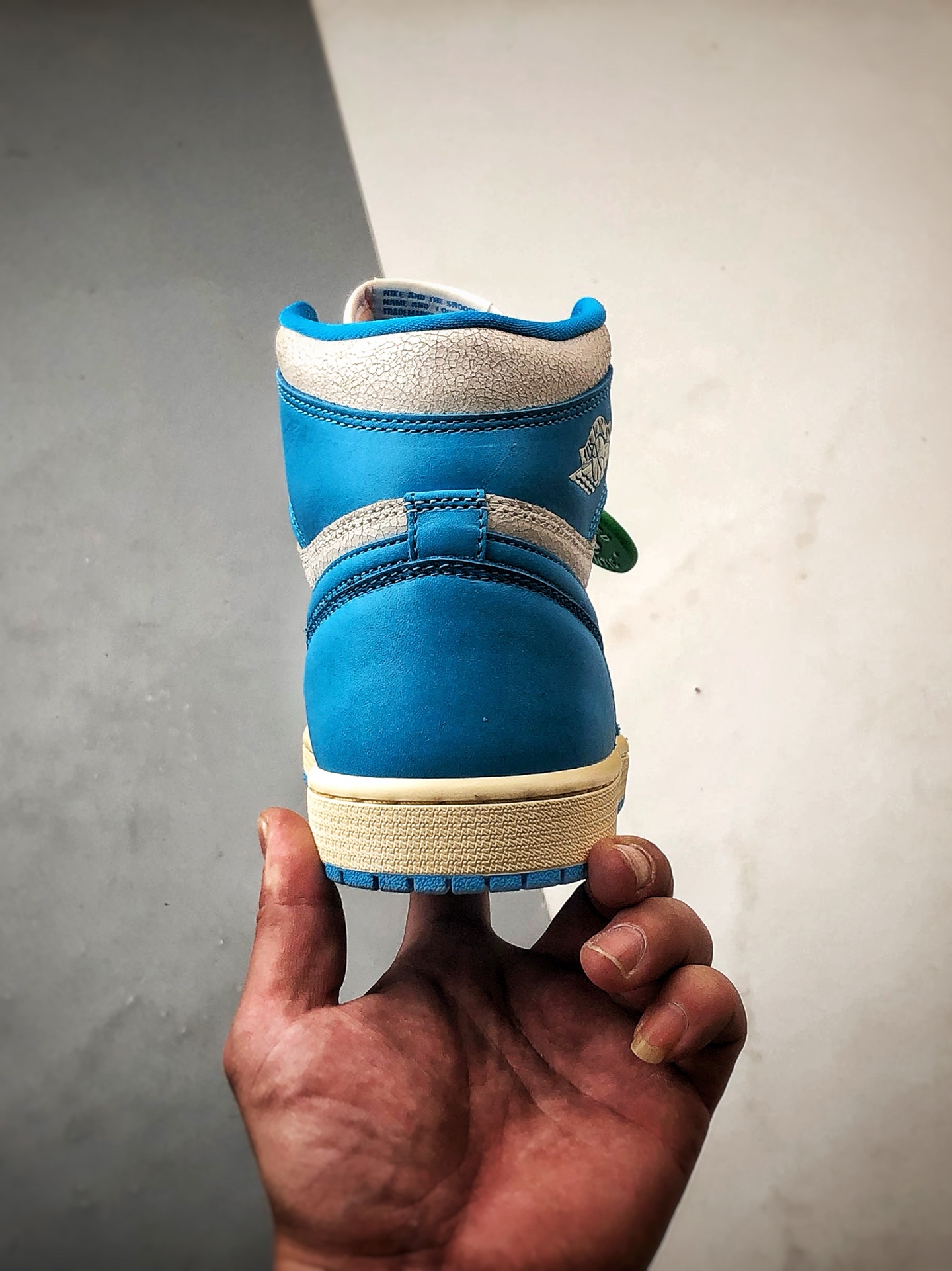 Air Jordan 1 Retro High ”UNC Reimagined” 做旧龟裂北卡蓝 DZ5485-402